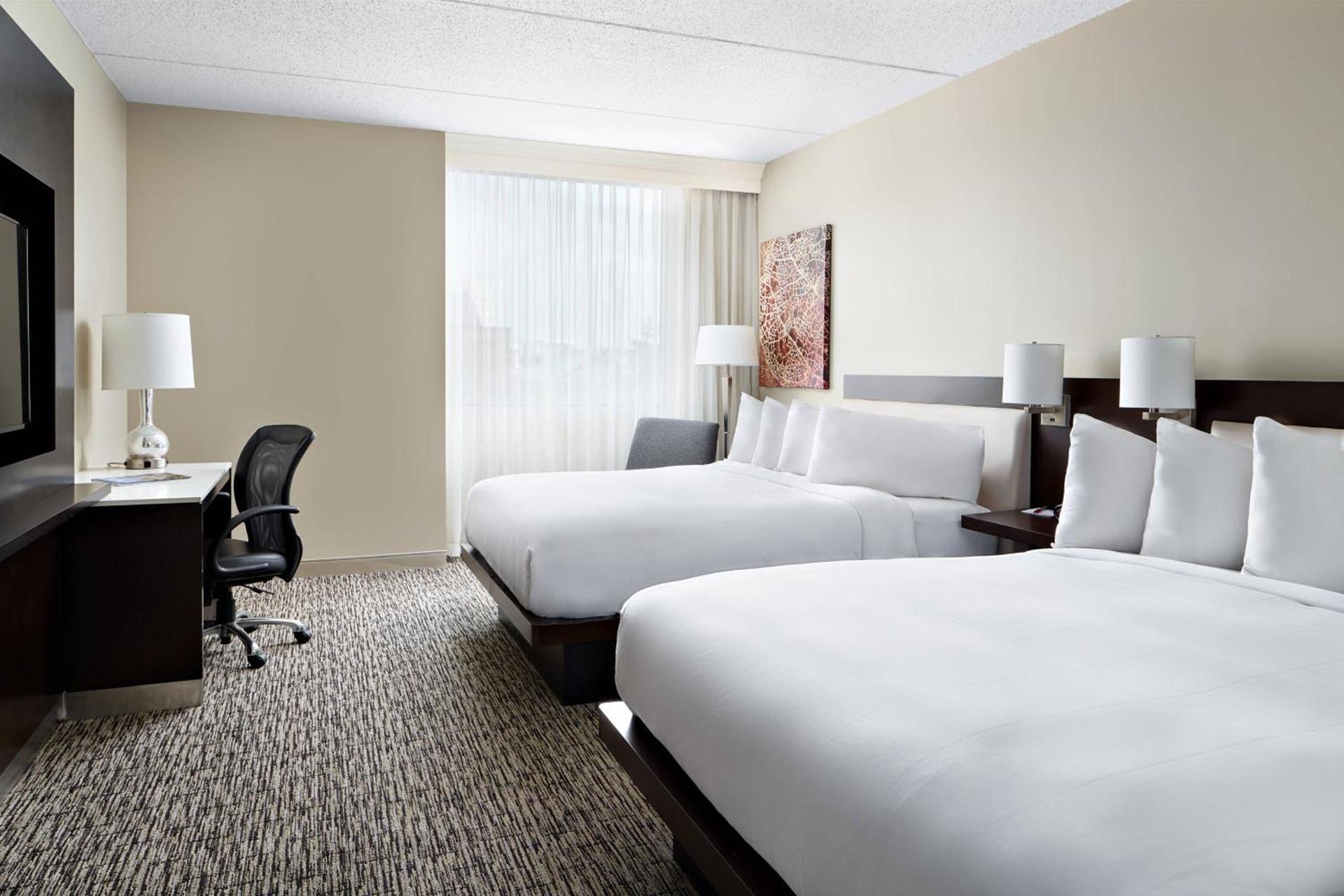 Cleveland Marriott East photo 43