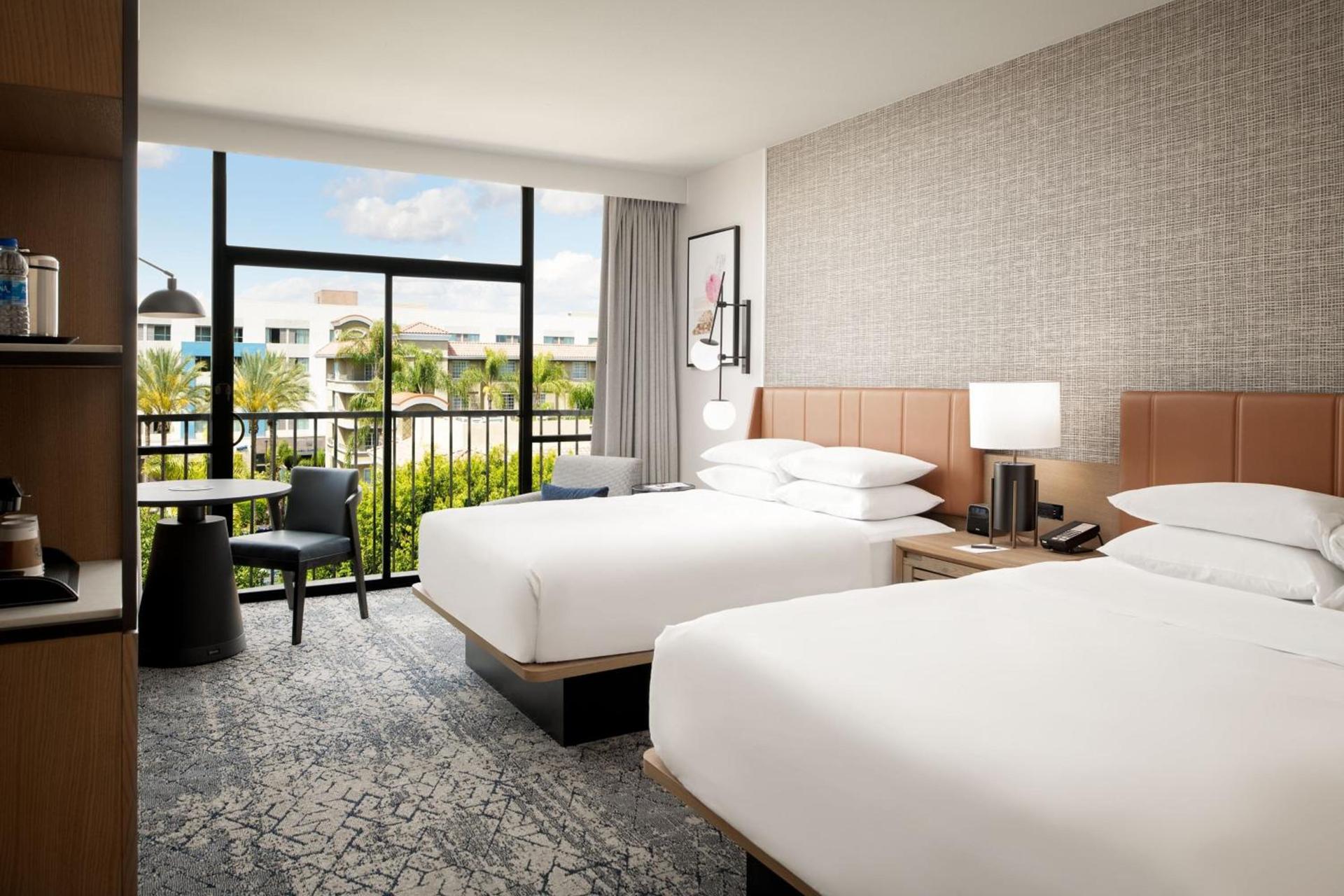 Sheraton Park Hotel at the Anaheim Resort photo 28