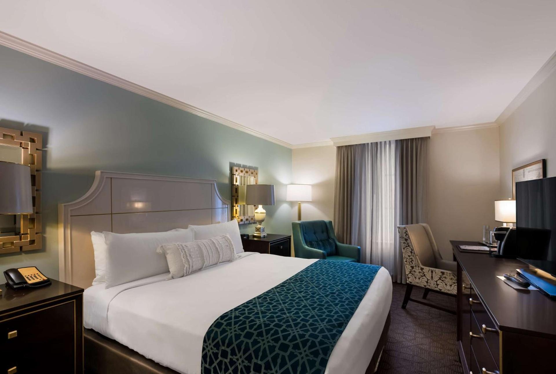 The Royal Sonesta New Orleans photo 70