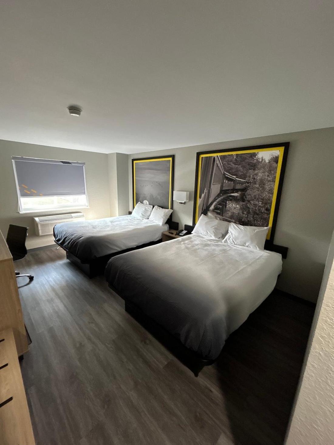 Super 8 by Wyndham Lewiston Auburn Area photo 16