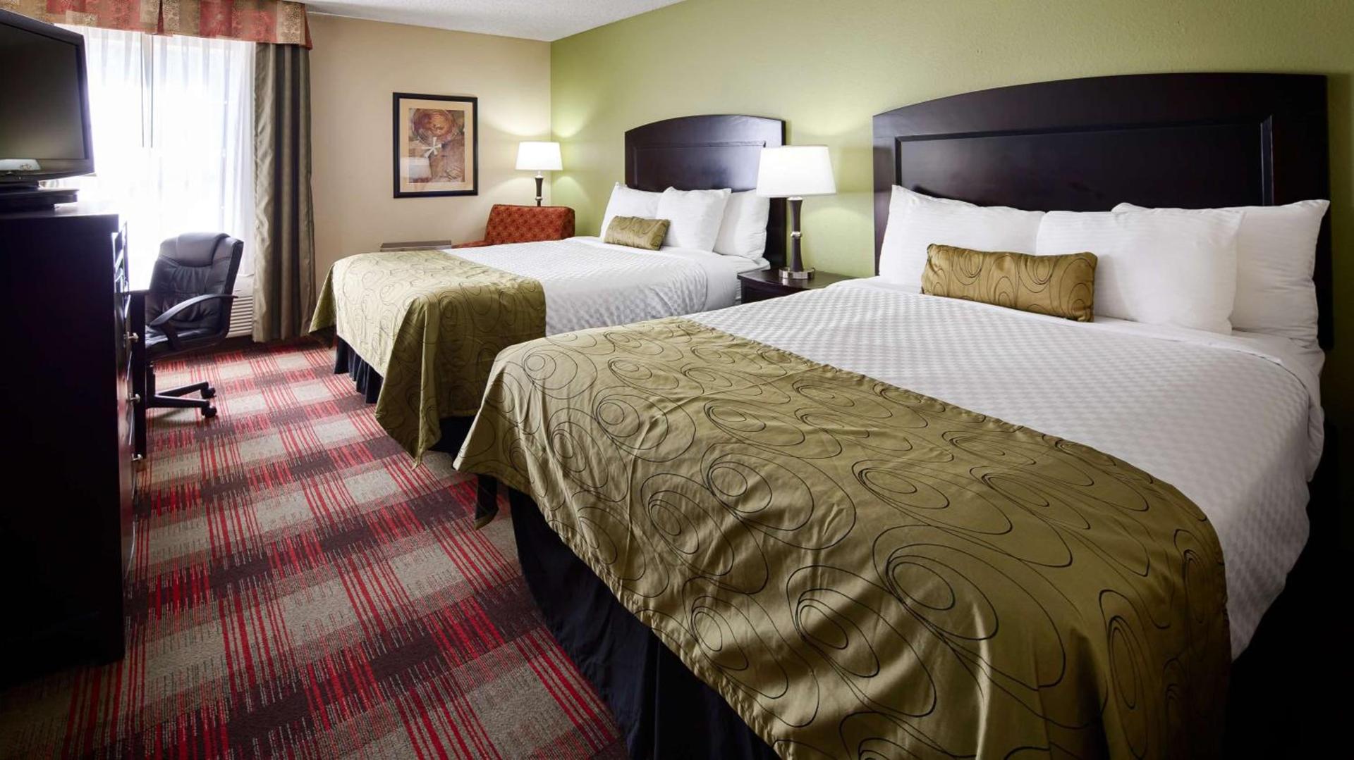 Clarion Pointe Addison - Dallas North photo 14