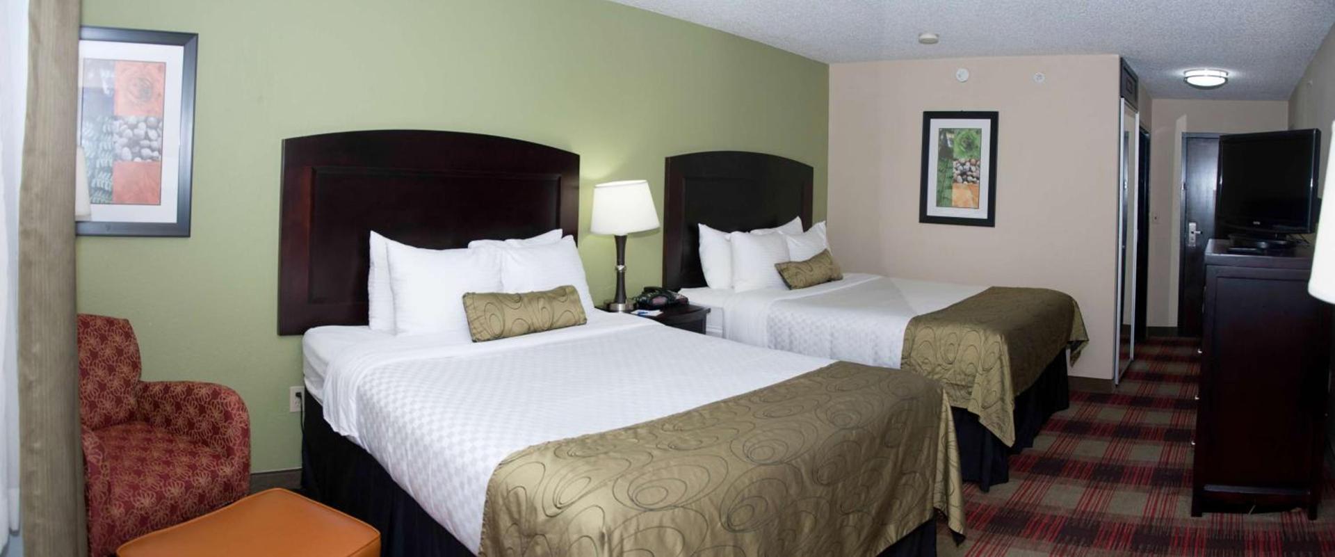 Clarion Pointe Addison - Dallas North photo 20