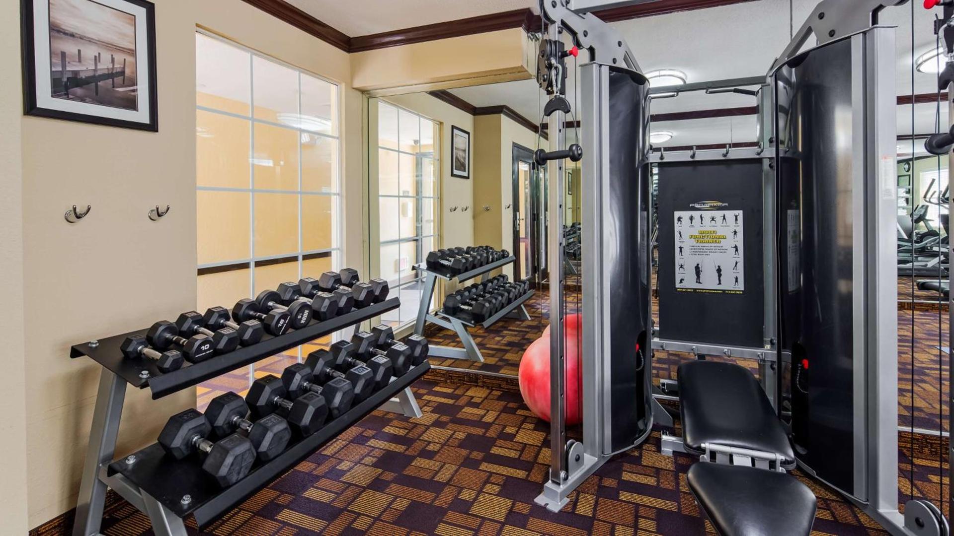Clarion Pointe Addison - Dallas North photo 26