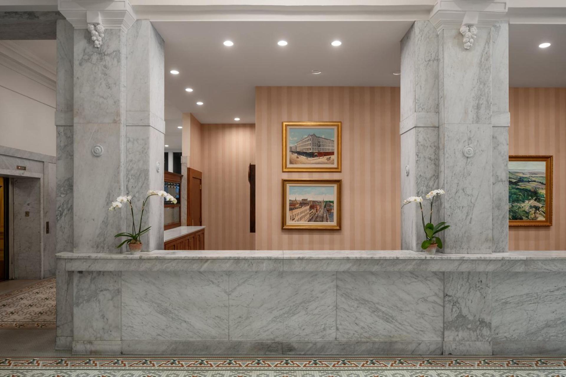 Capital Hotel photo 70
