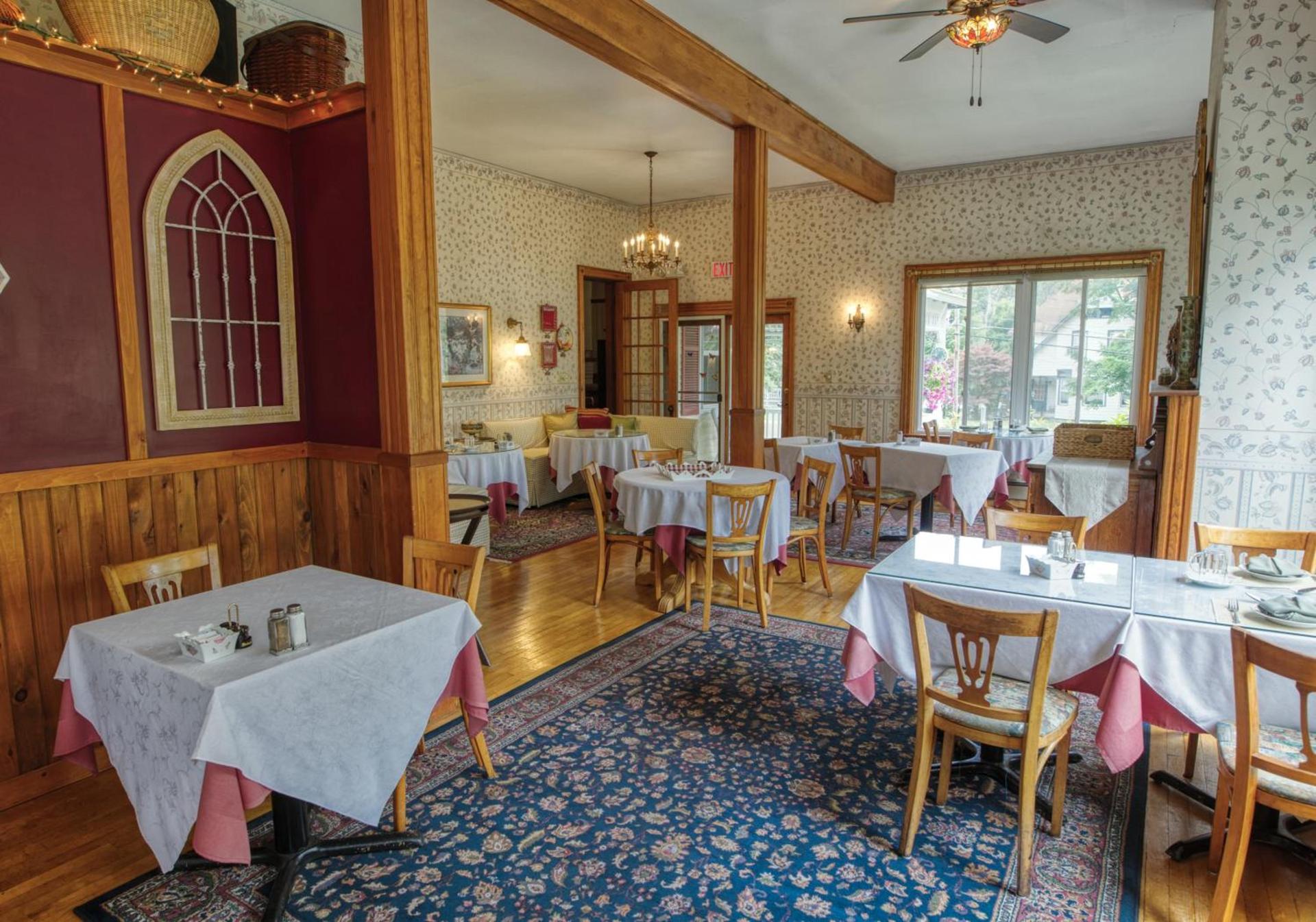 Rockwell Falls Inn and Wine Bar photo 14