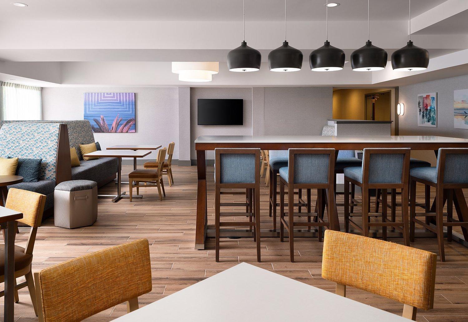 Hampton Inn San Diego/Del Mar photo 36