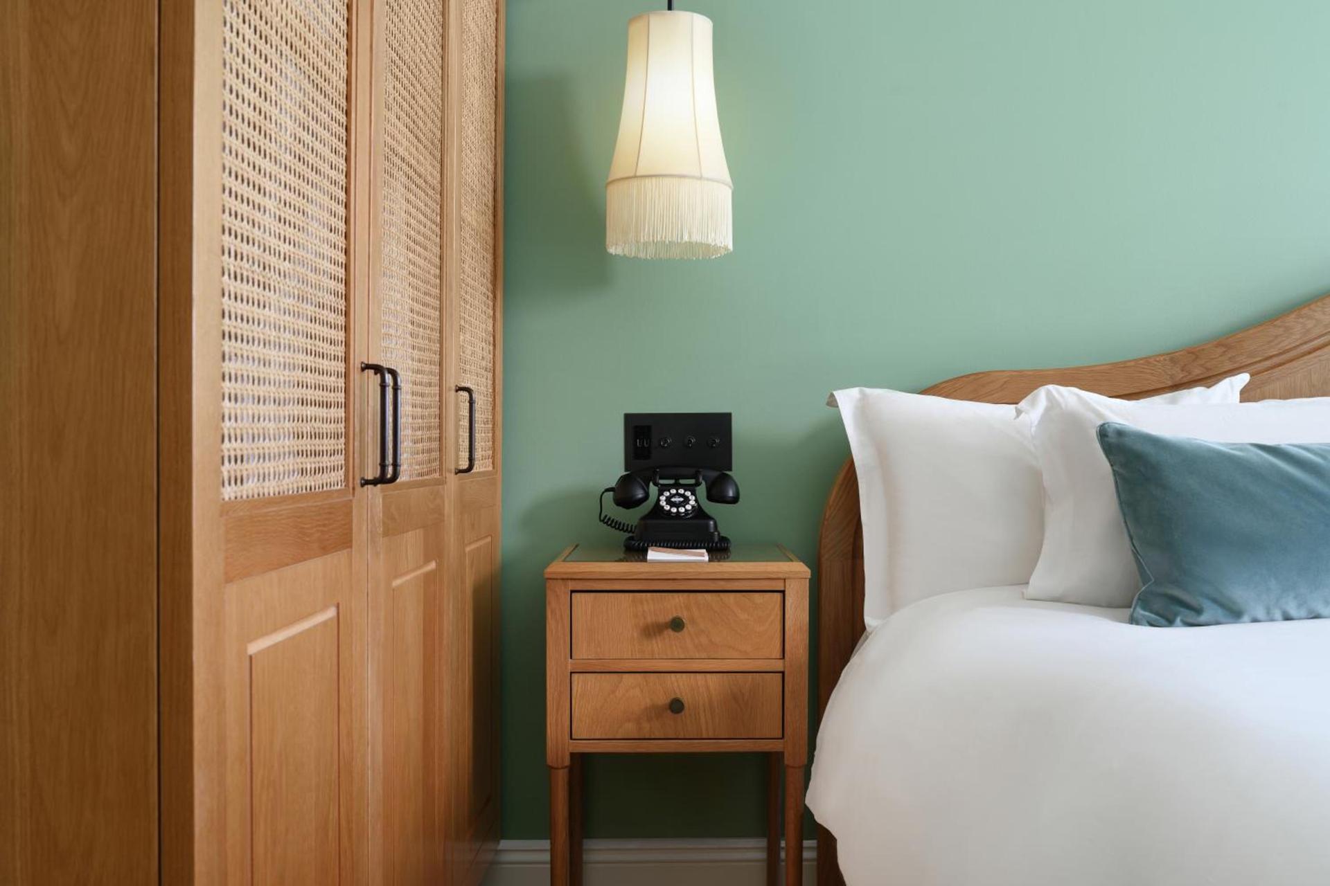 The Drayton Hotel Savannah, Curio Collection by Hilton photo 18
