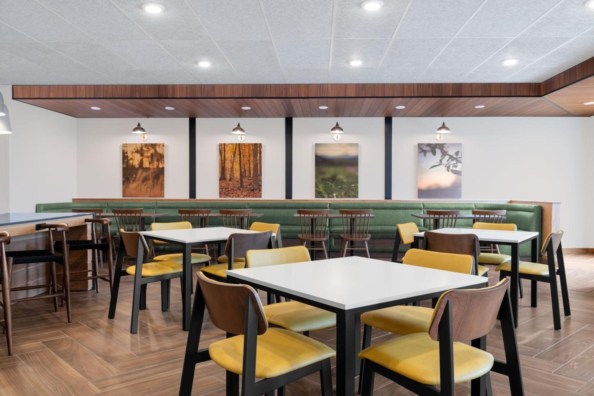 Fairfield by Marriott Inn & Suites Sioux Center photo 22
