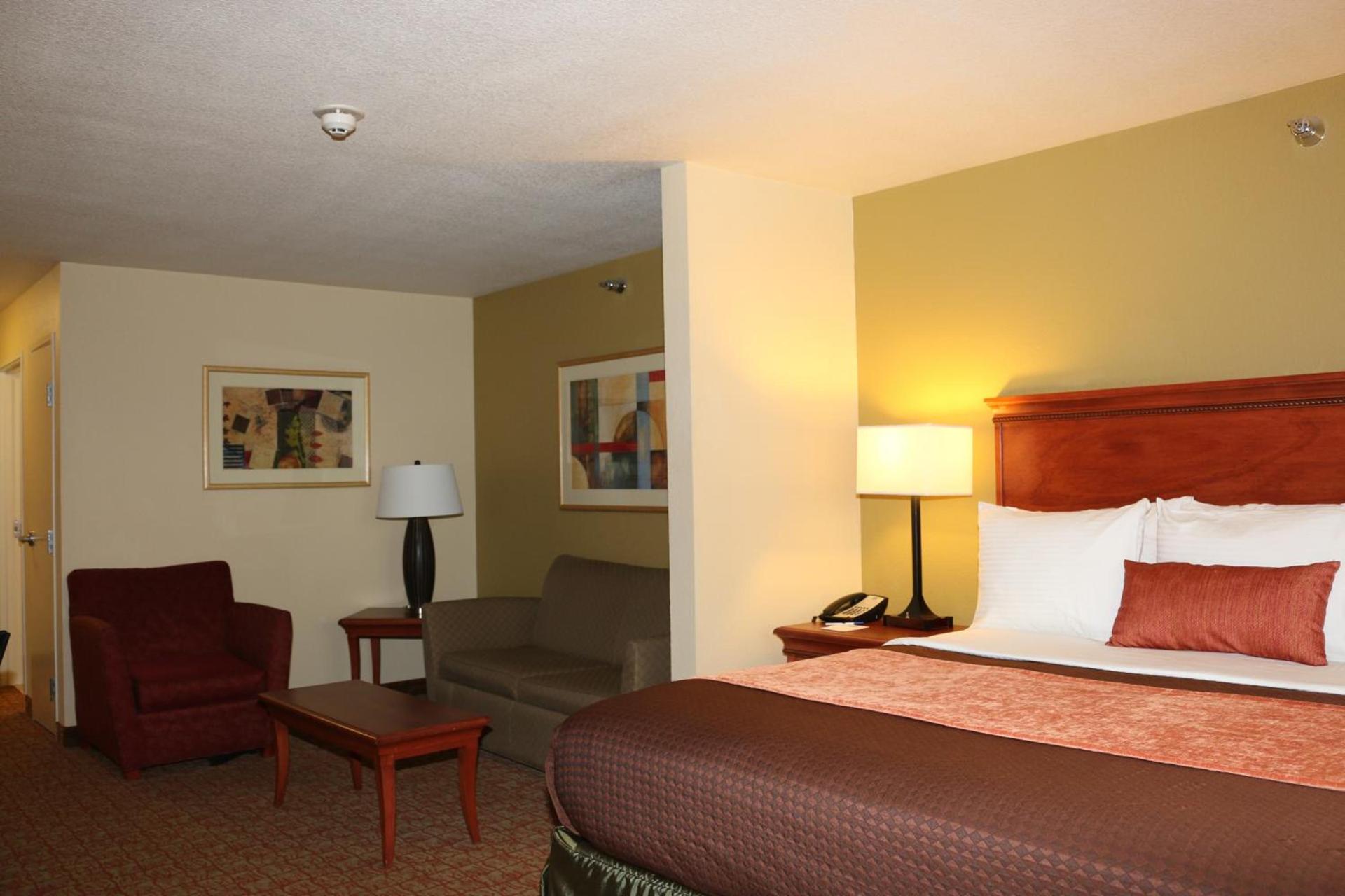 Heritage Hotel and Suites photo 14