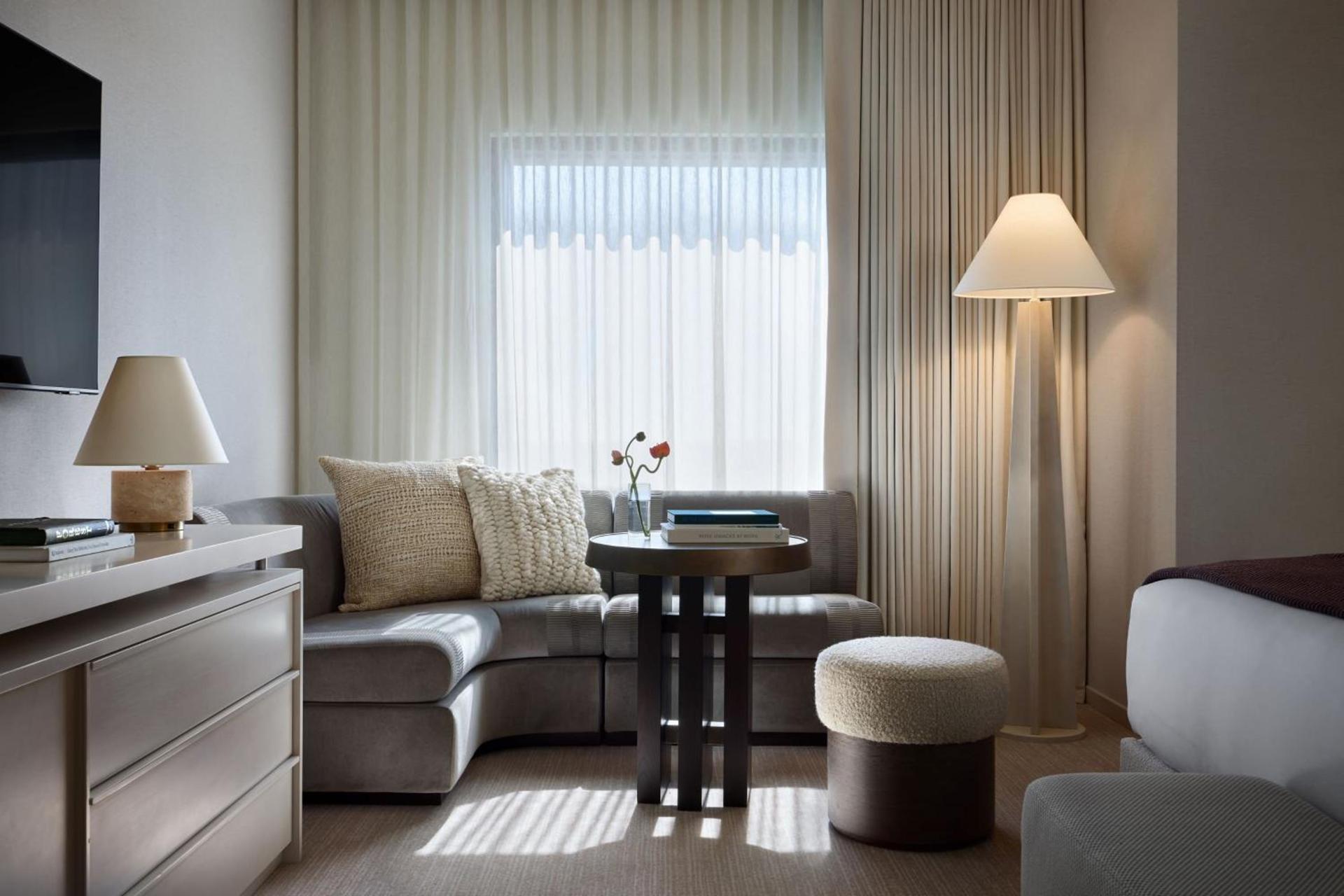 Kimpton Claret Hotel by IHG photo 50