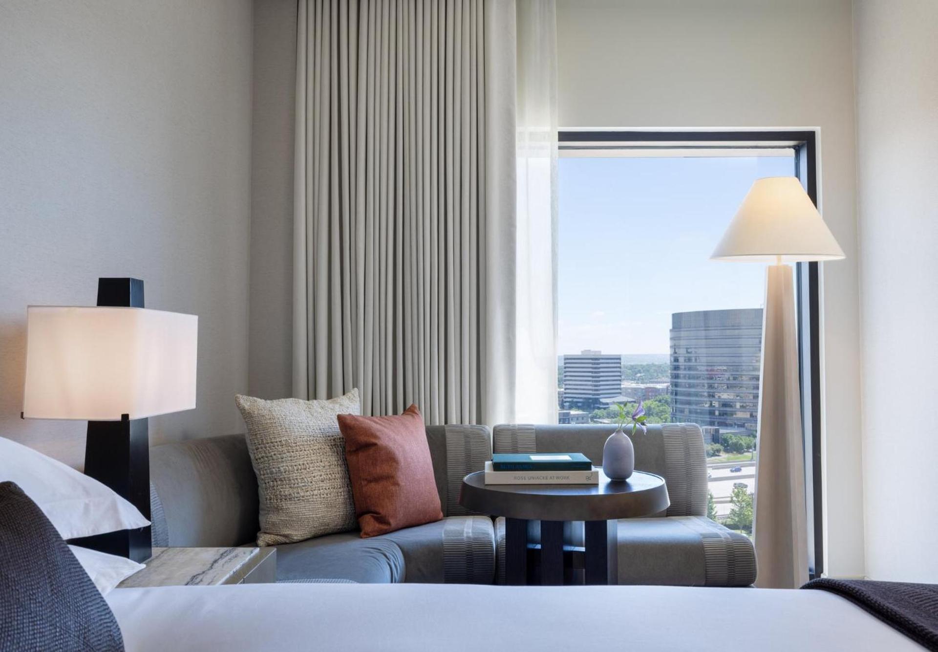 Kimpton Claret Hotel by IHG photo 55