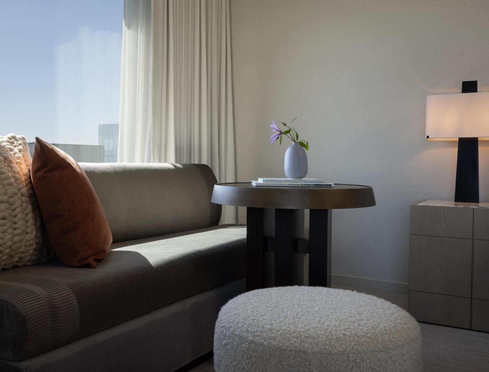 Kimpton Claret Hotel by IHG photo 53