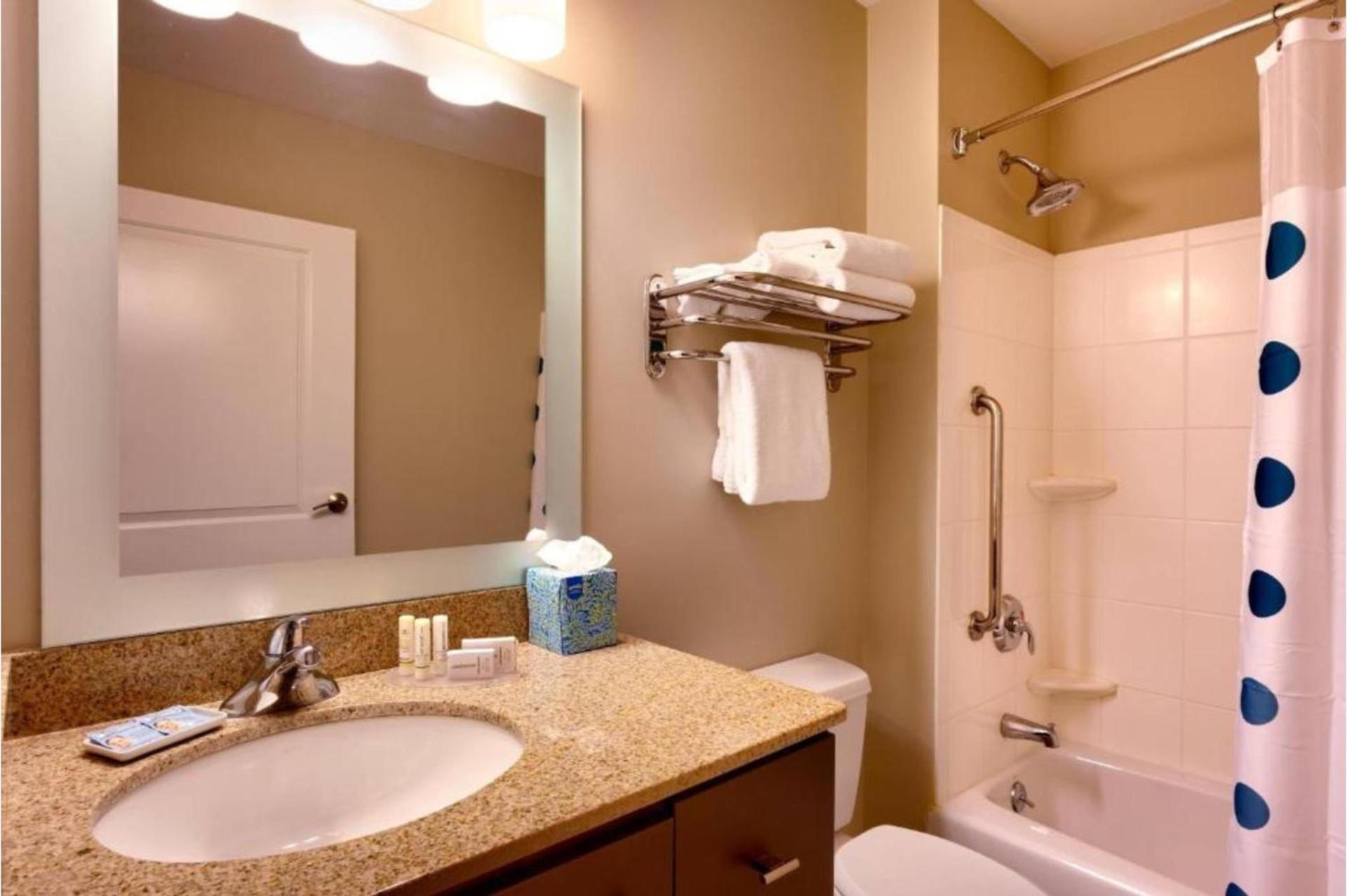 TownePlace Suites Omaha West photo 21