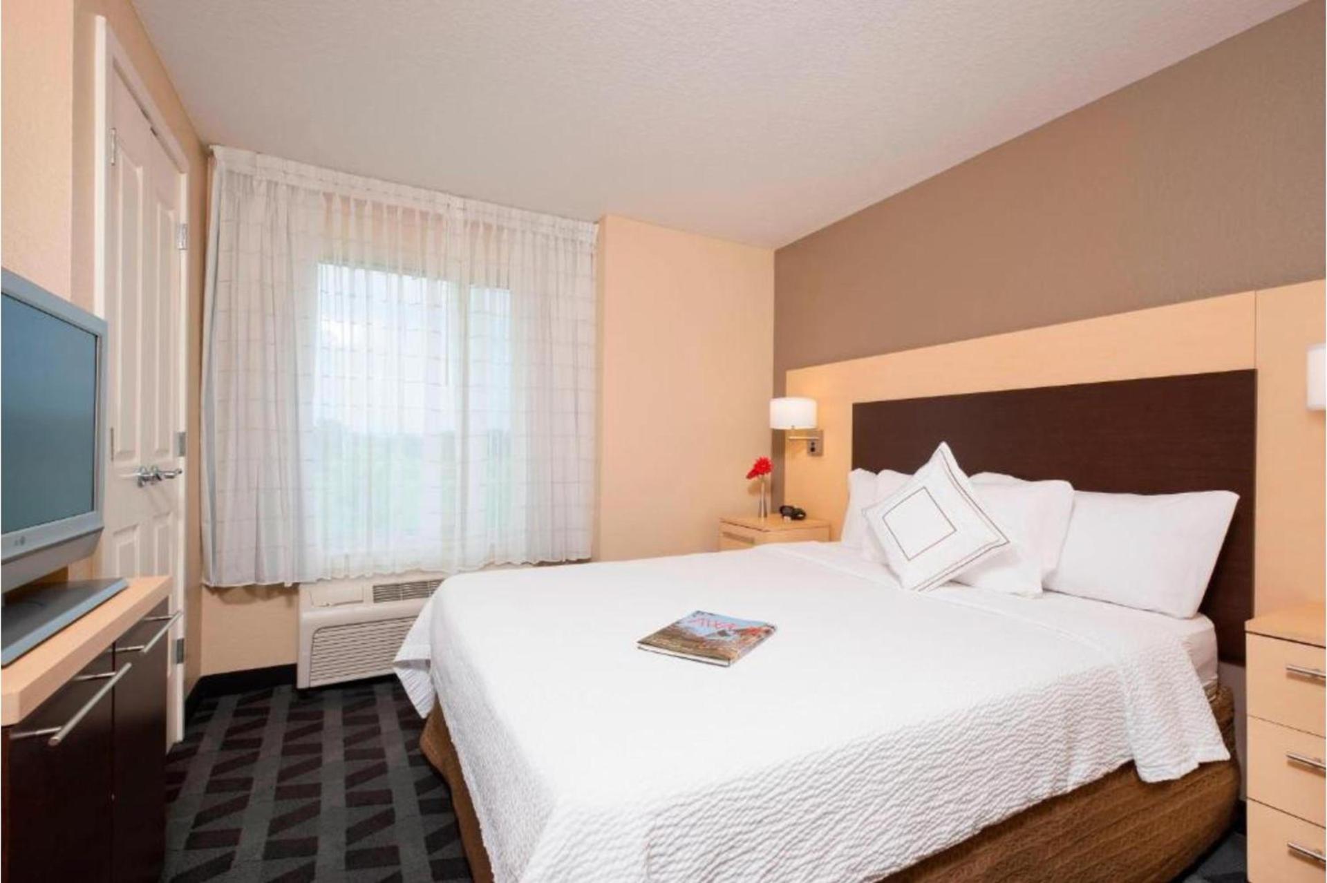 TownePlace Suites Des Moines Urbandale photo 3