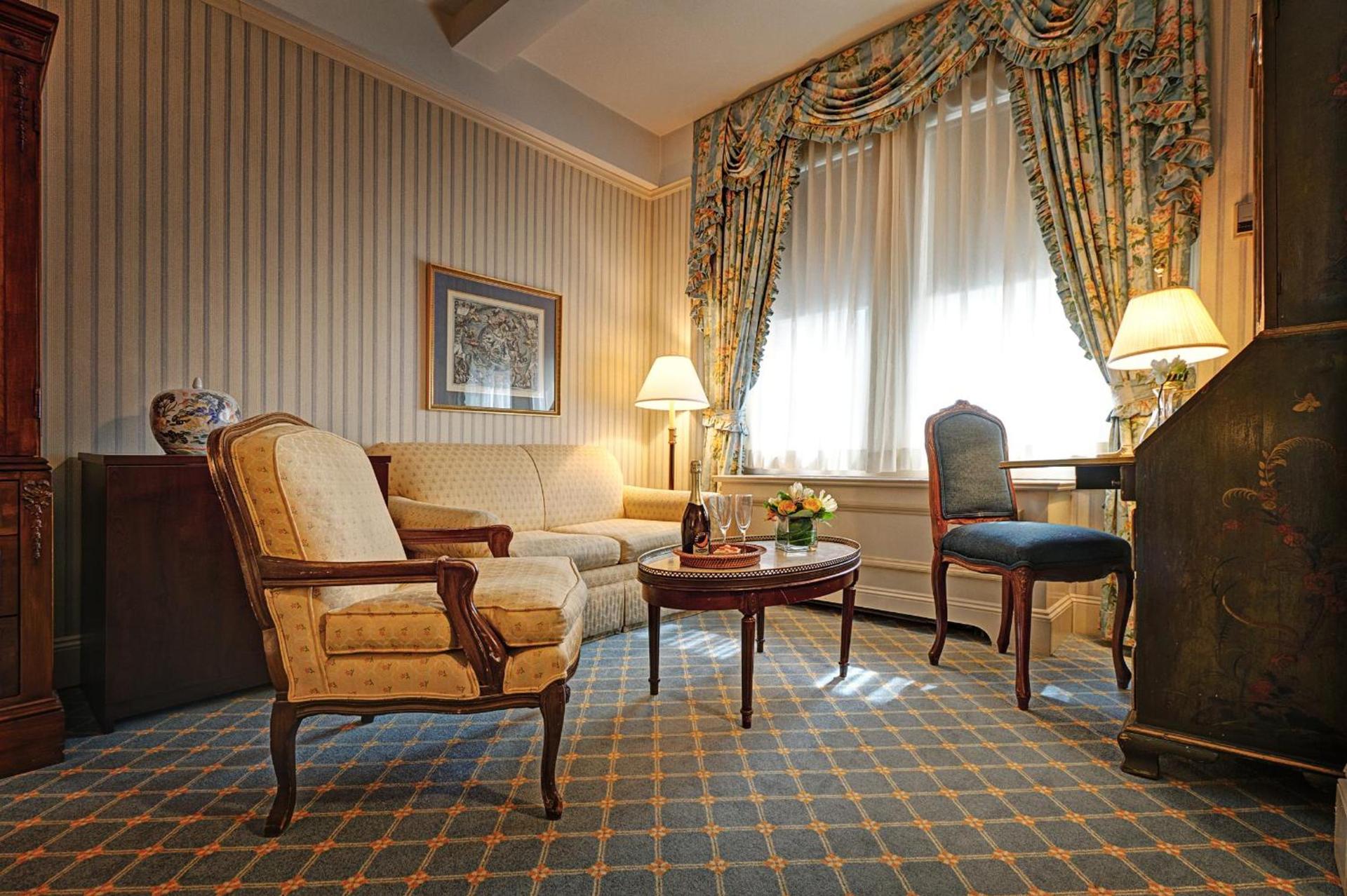 Hotel Elysee by Library Hotel Collection photo 16