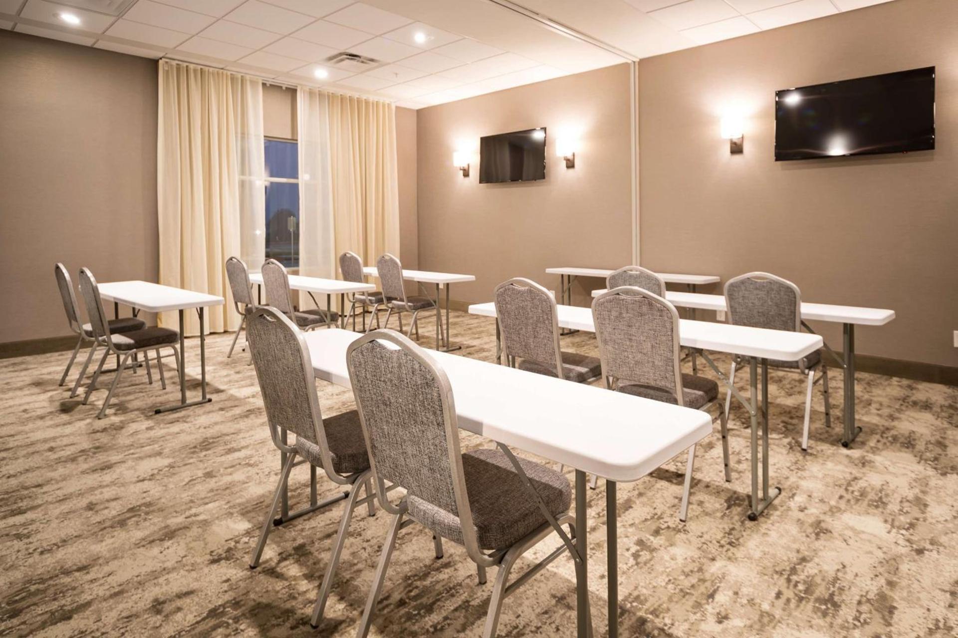 Wingate by Wyndham Austin North - Round Rock photo 6