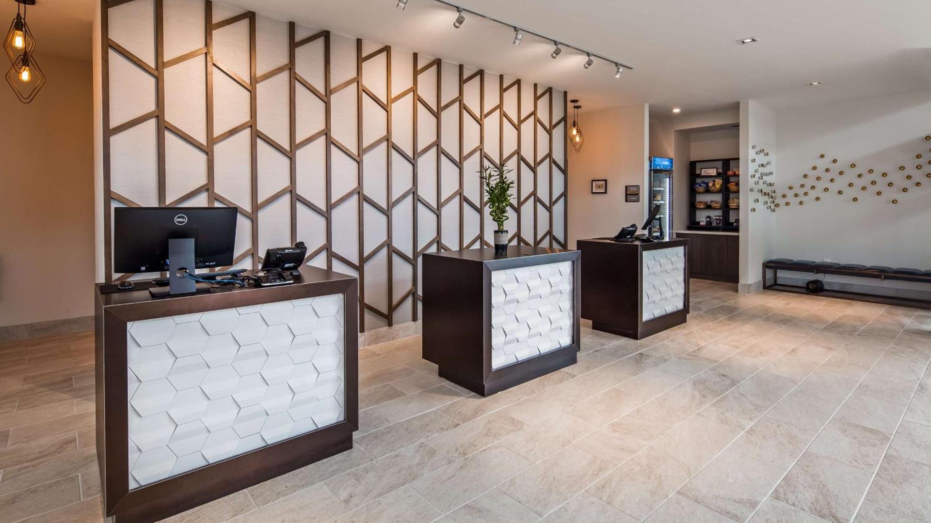Wingate by Wyndham Austin North - Round Rock photo 10