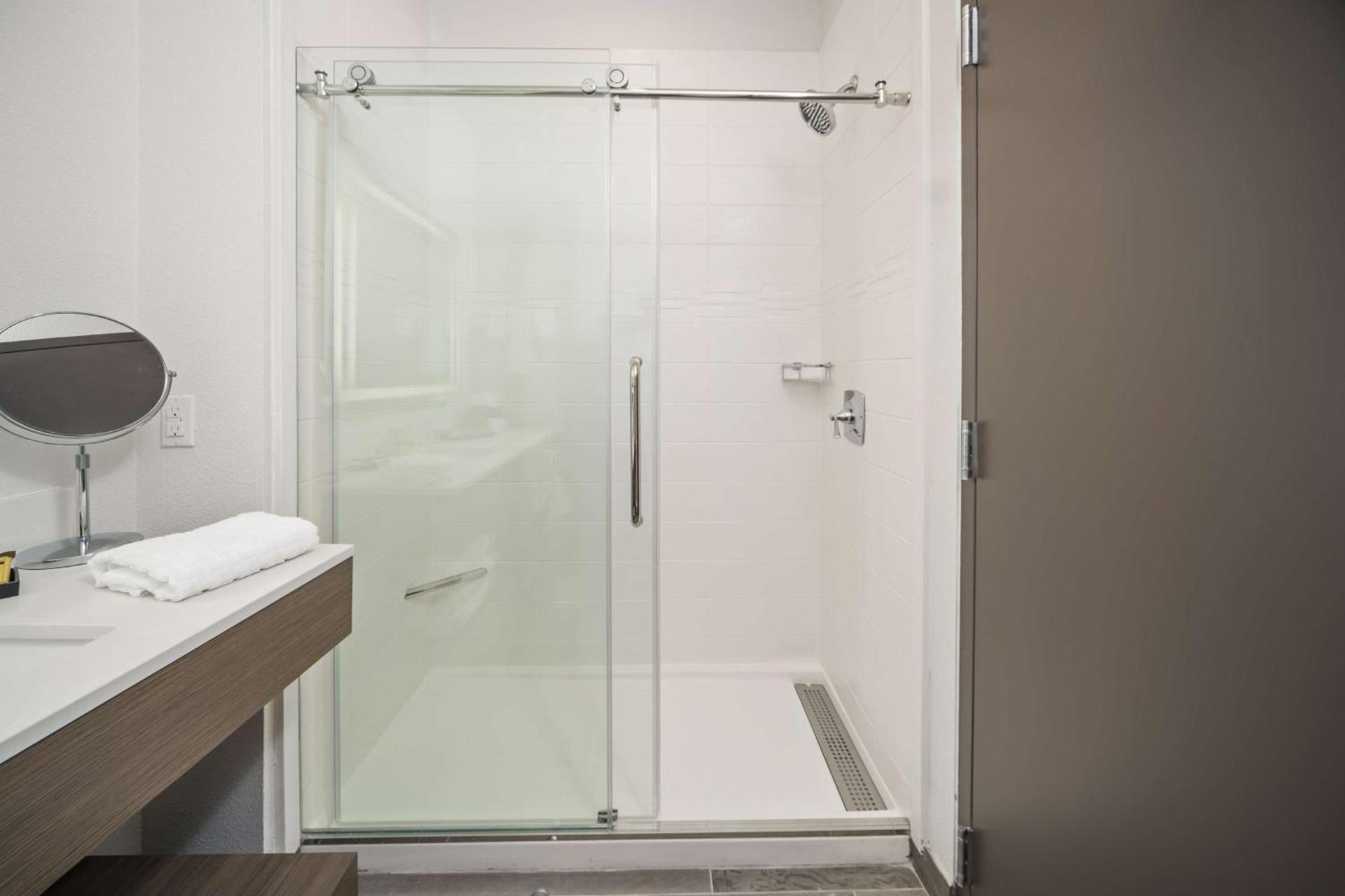 Wingate by Wyndham Austin North - Round Rock photo 30