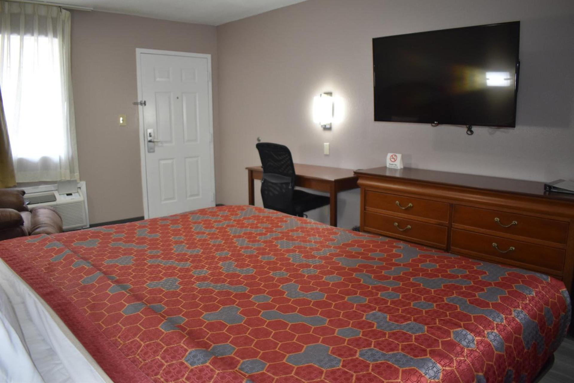 The Heritage Inn, Inc photo 12