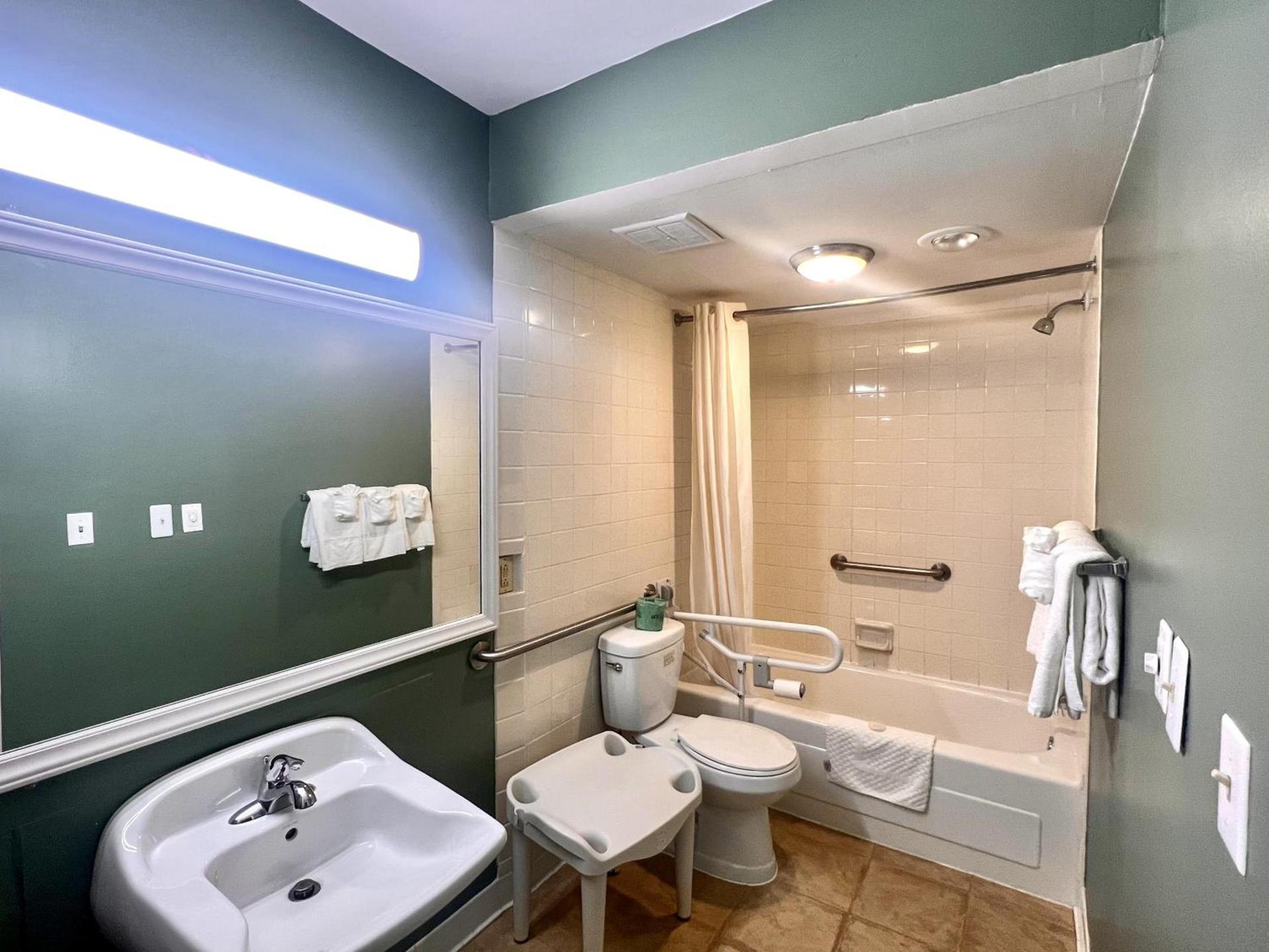 Motel 6 Culpeper, VA photo 17