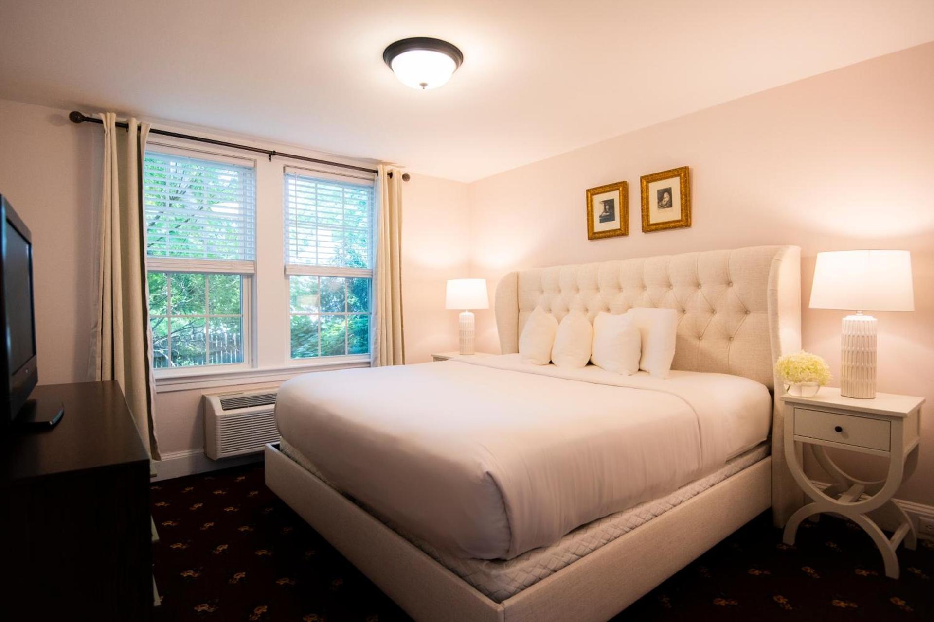 Bar Harbor Manor photo 27