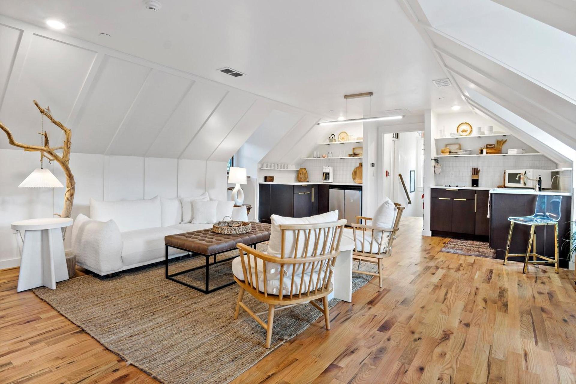 Peri Social House photo 30