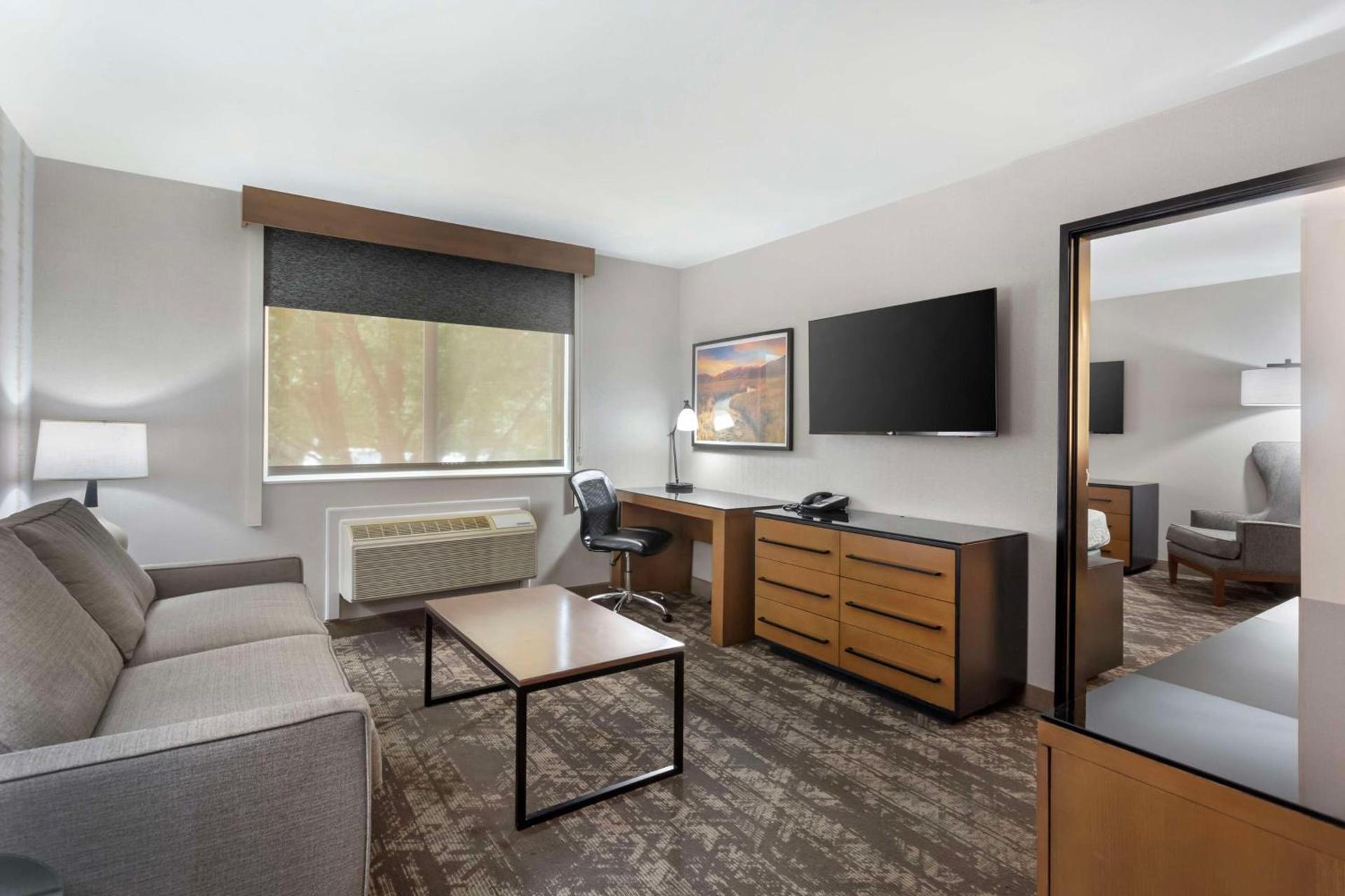 Best Western Holiday Hills photo 4