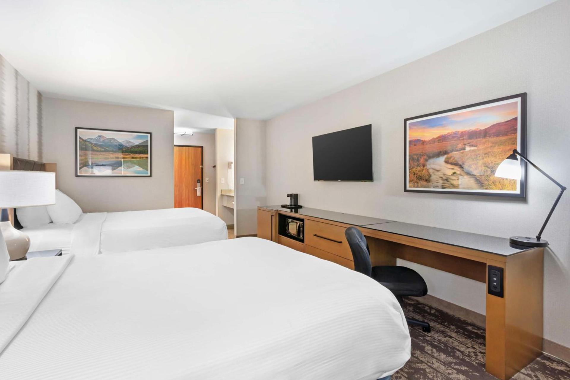 Best Western Holiday Hills photo 16