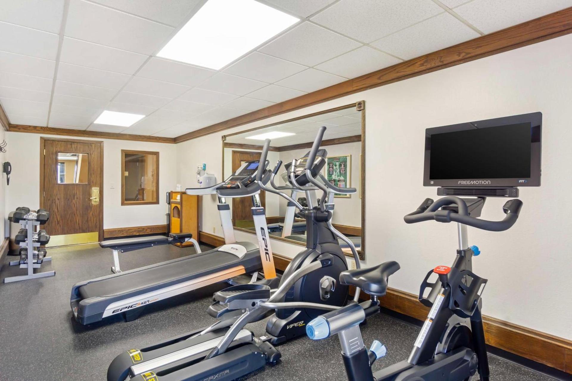 Best Western Plus Ahtanum Inn photo 60