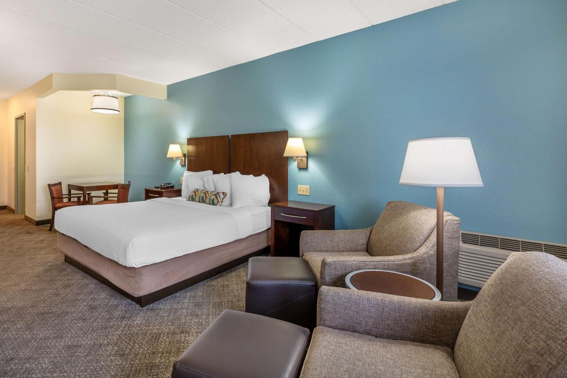 Best Western Port Clinton photo 3