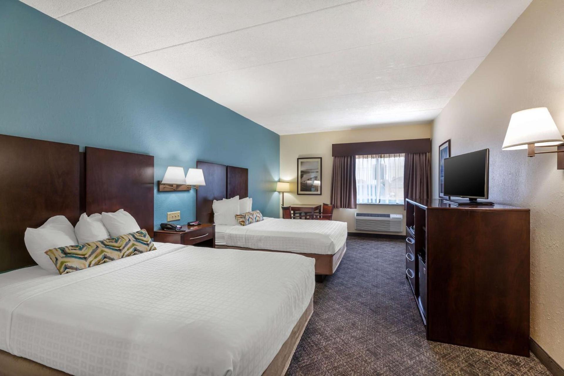 Best Western Port Clinton photo 9