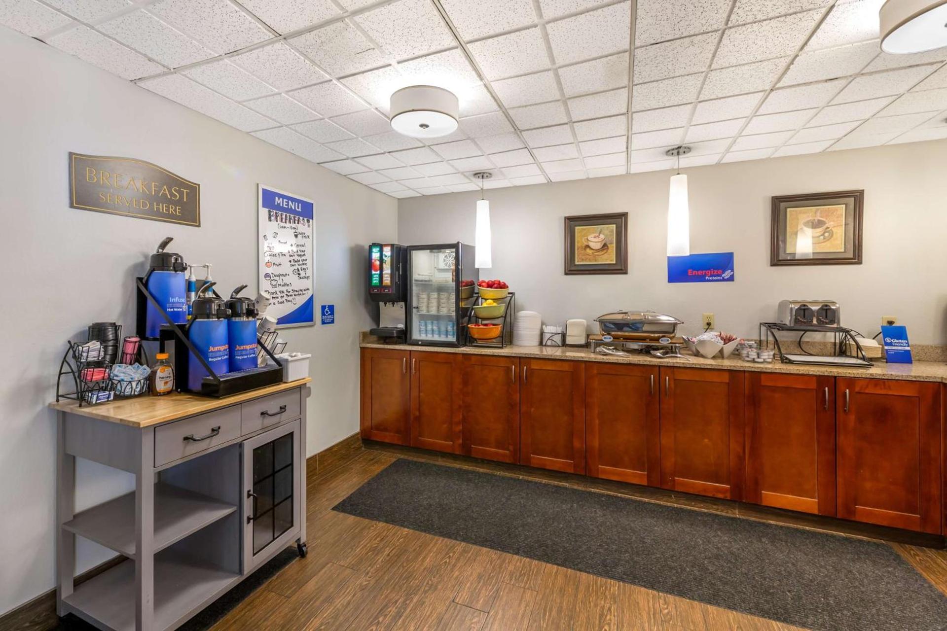 Best Western Port Clinton photo 28