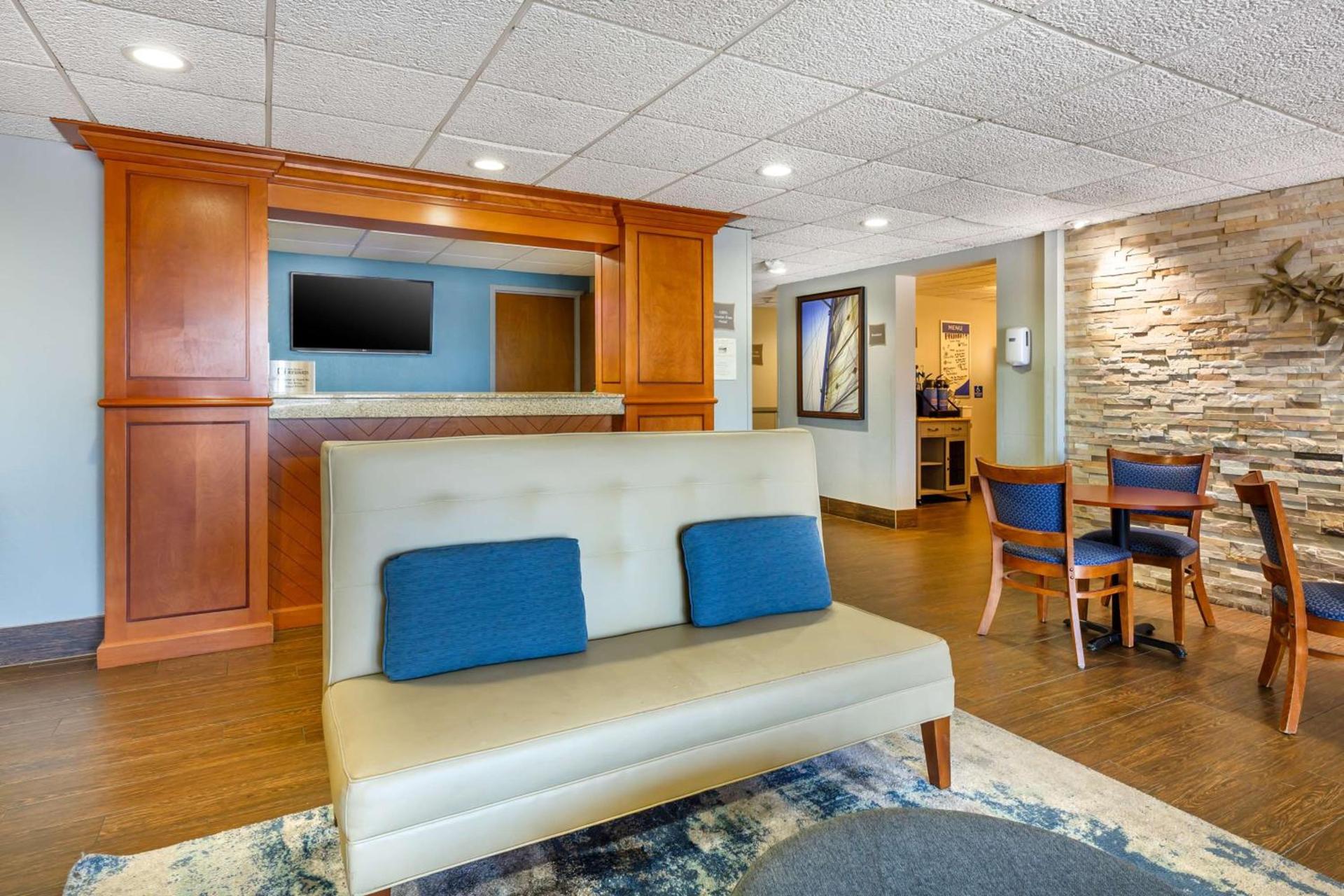 Best Western Port Clinton photo 30
