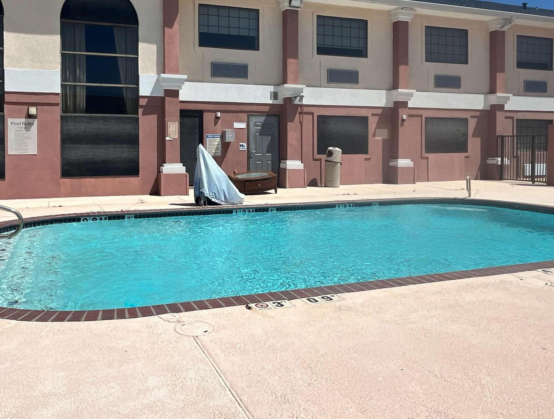 Studio 6 Suites Brenham, TX photo 26