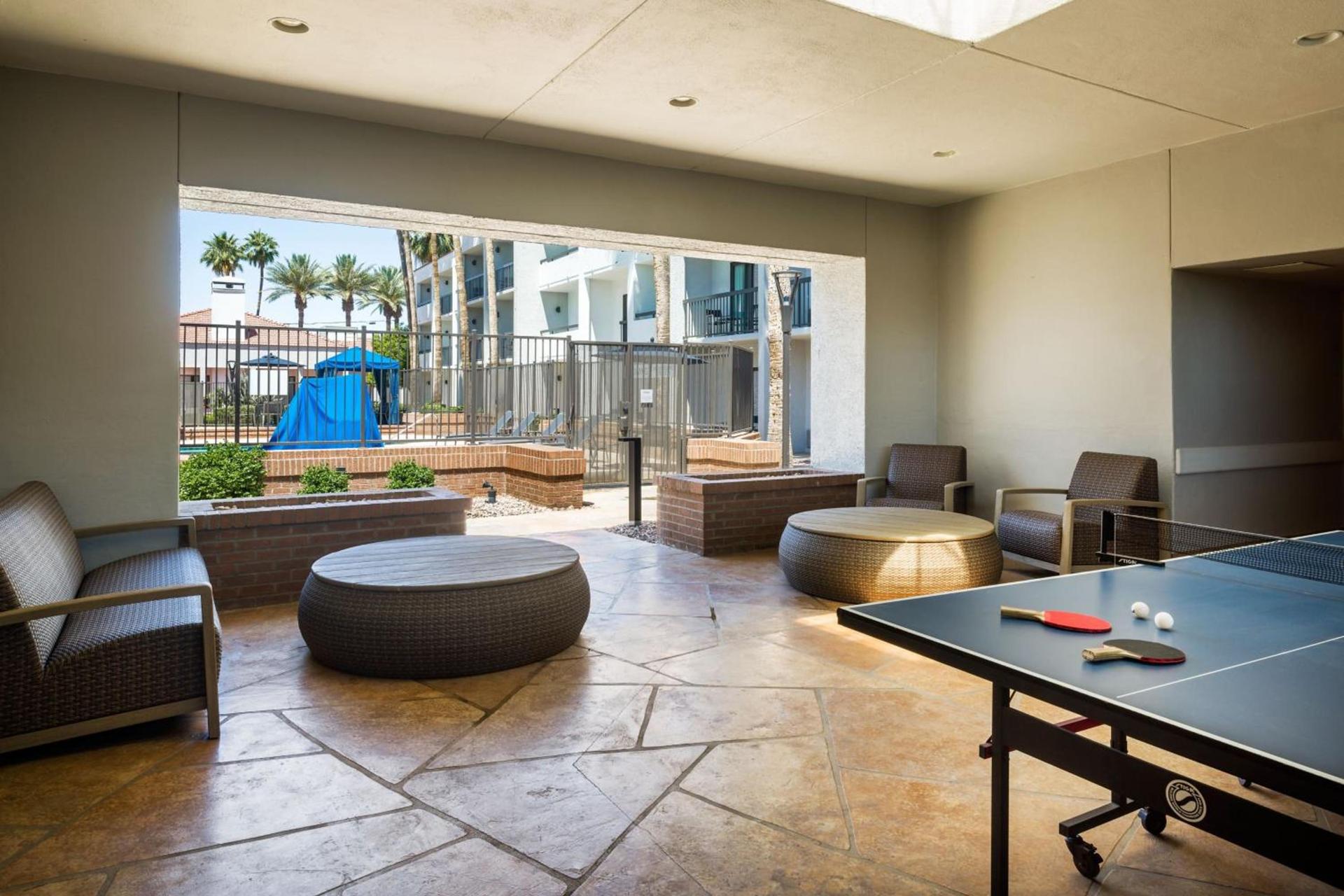 Courtyard by Marriott Phoenix North photo 28