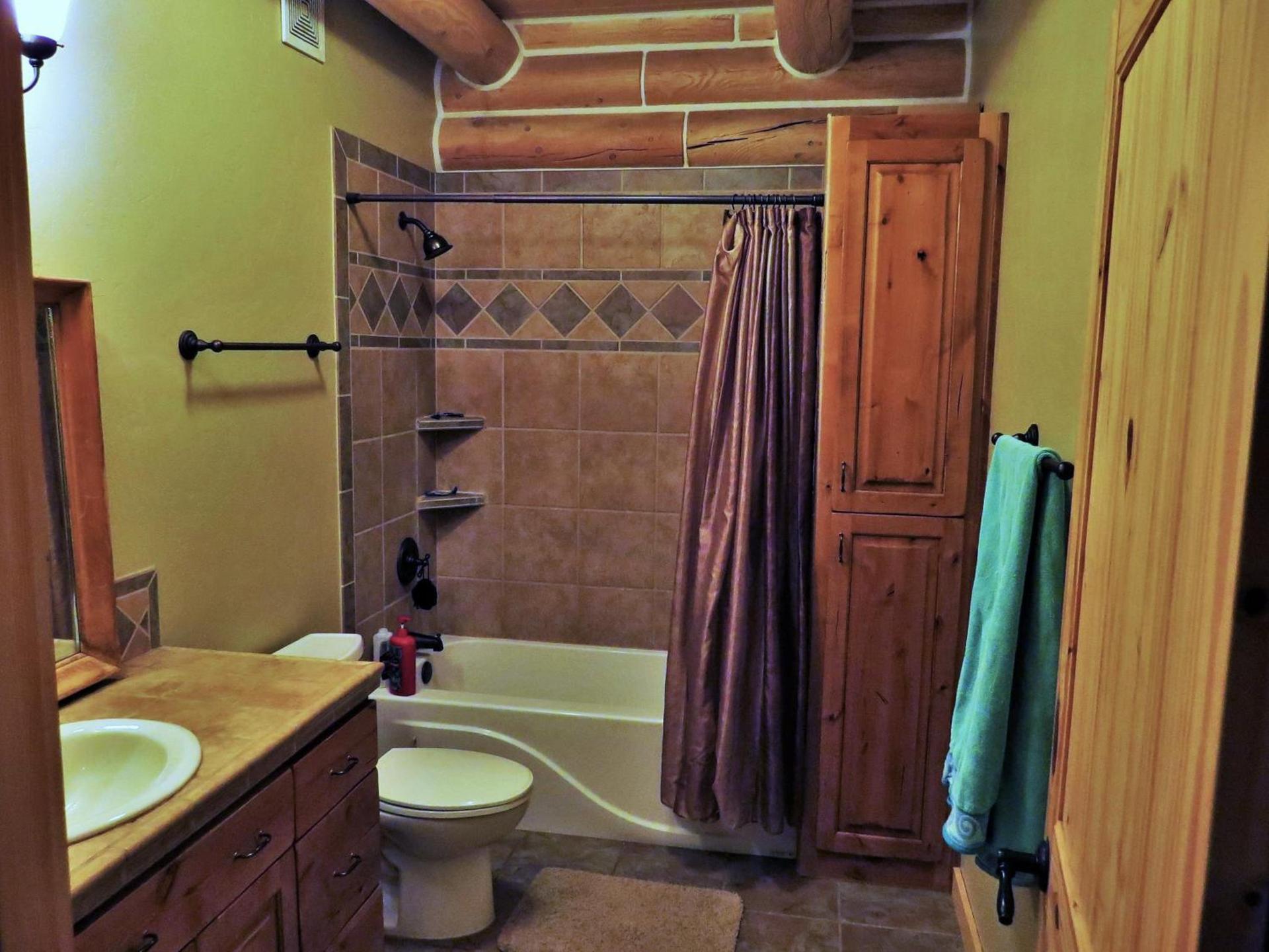 Teton Hostel HideAway photo 14