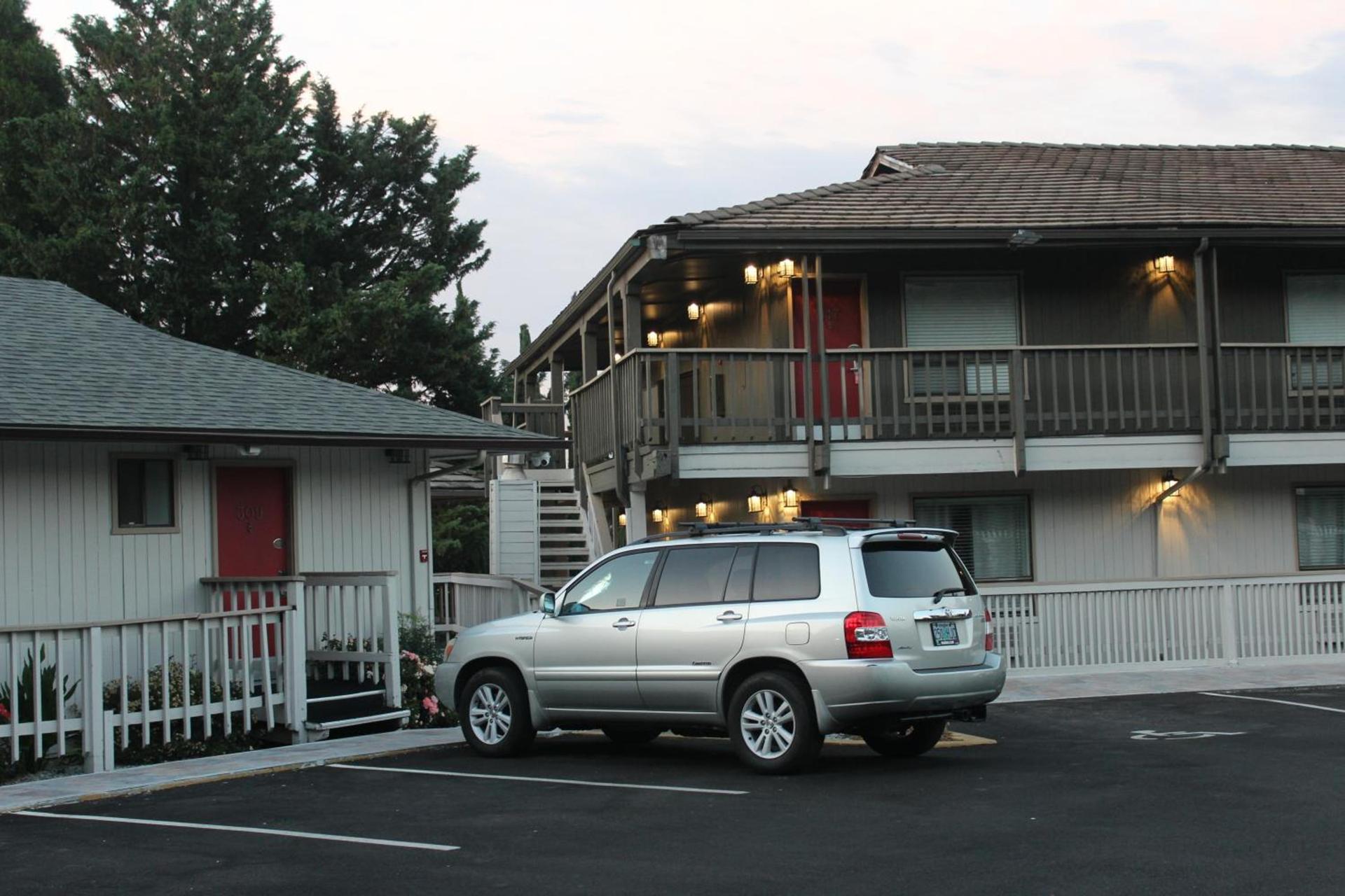 Cedarwood Inn of Ashland photo 100