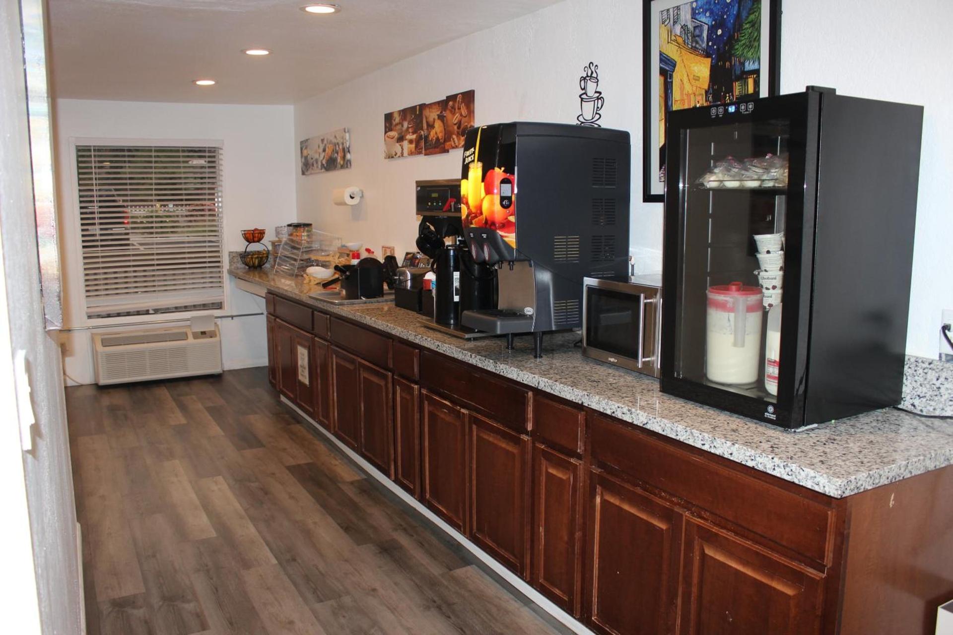 Cedarwood Inn of Ashland photo 90