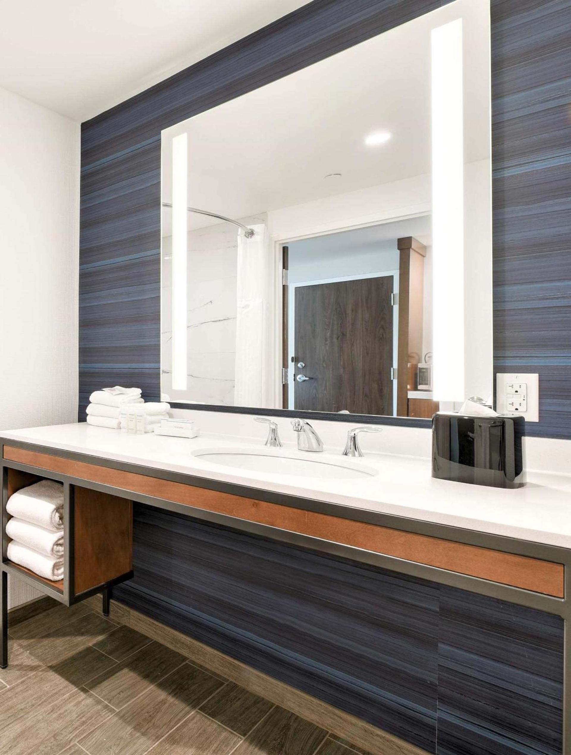 Hilton Garden Inn Fremont Milpitas photo 32