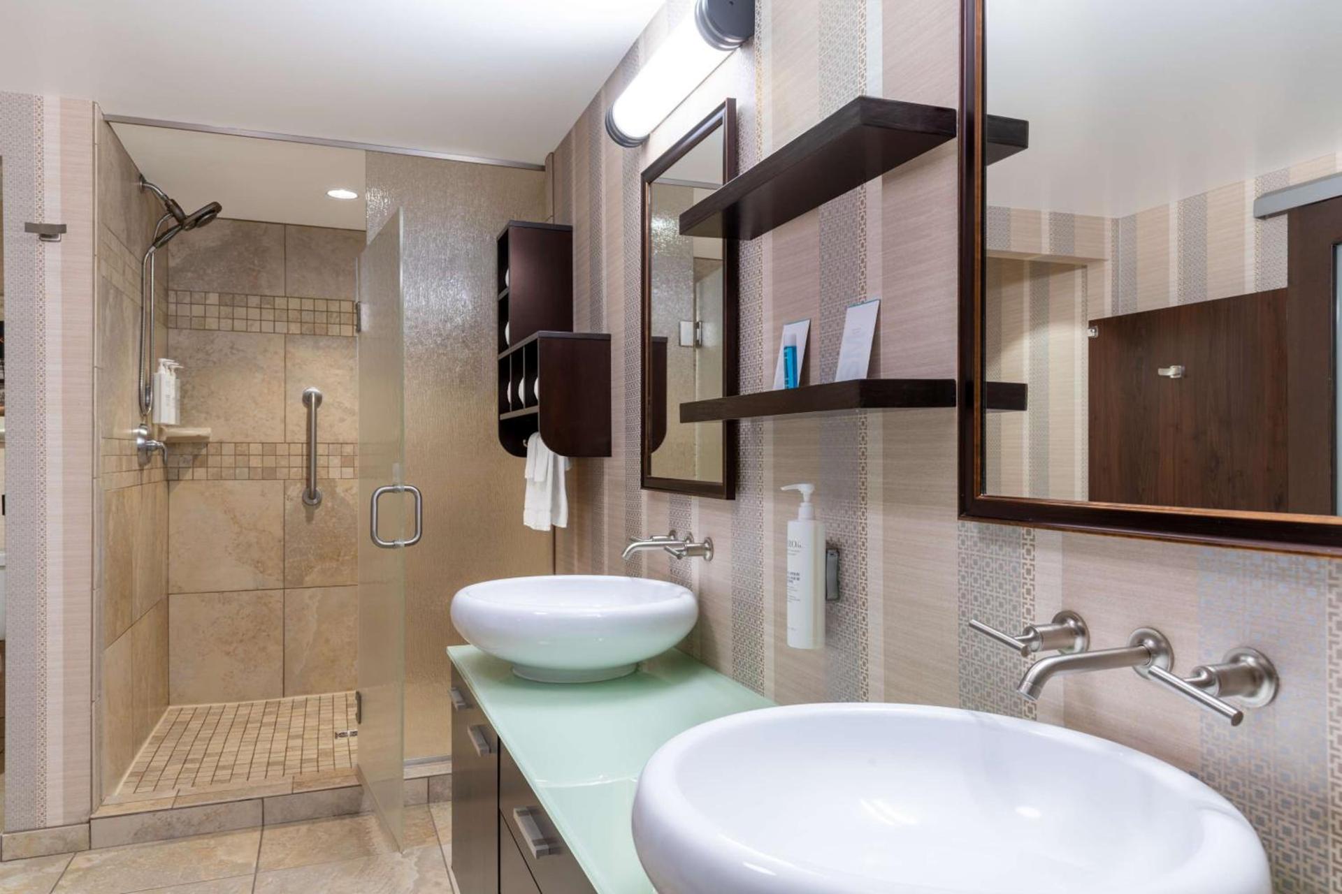 Hampton Inn & Suites Madison Downtown photo 31