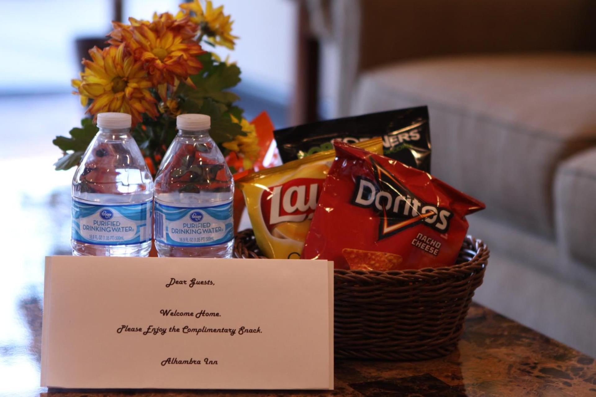 GreenTree Inn & Suites Los Angeles - Alhambra - Pasadena photo 3