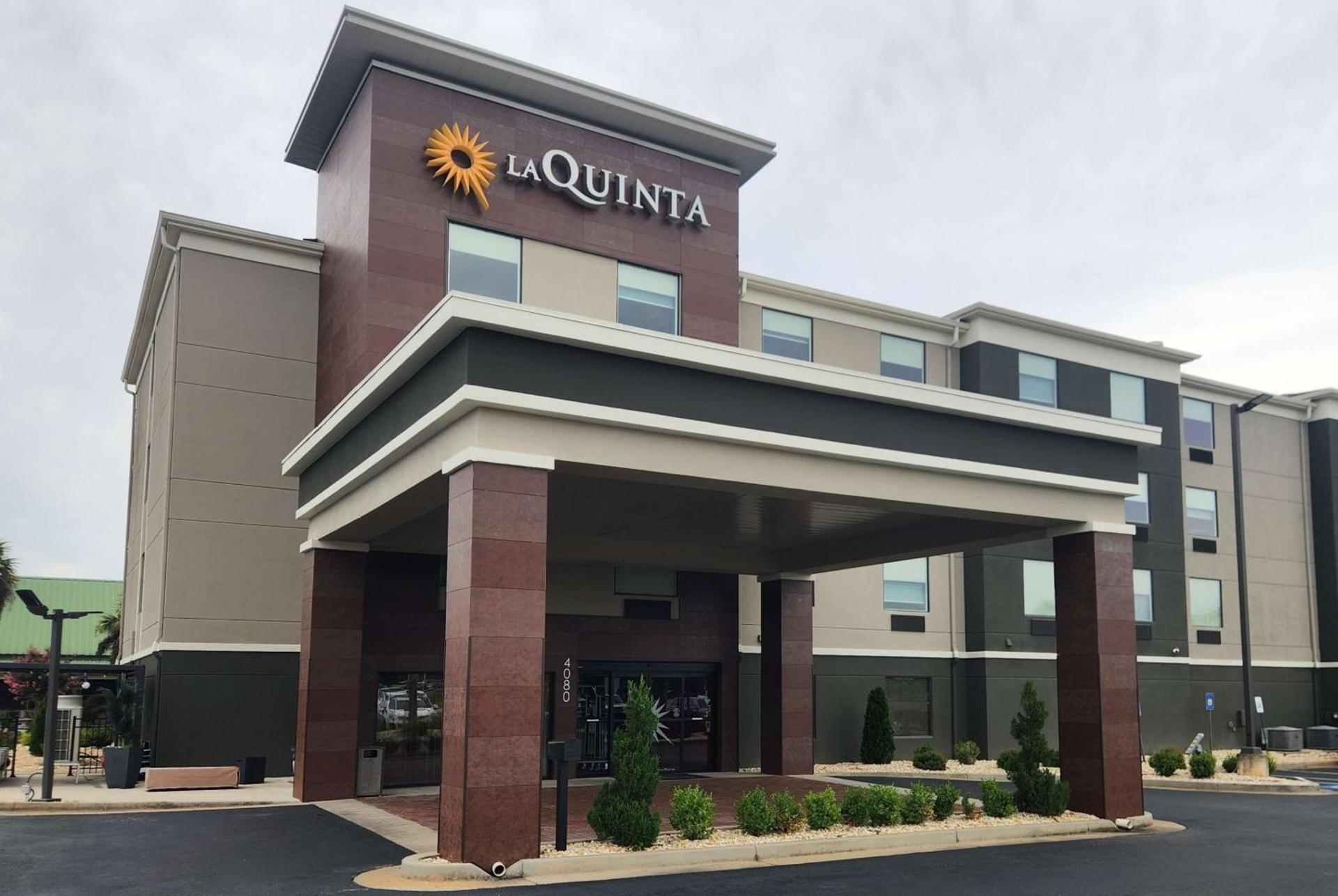 La Quinta by Wyndham Warner Robins - Robins AFB photo 7