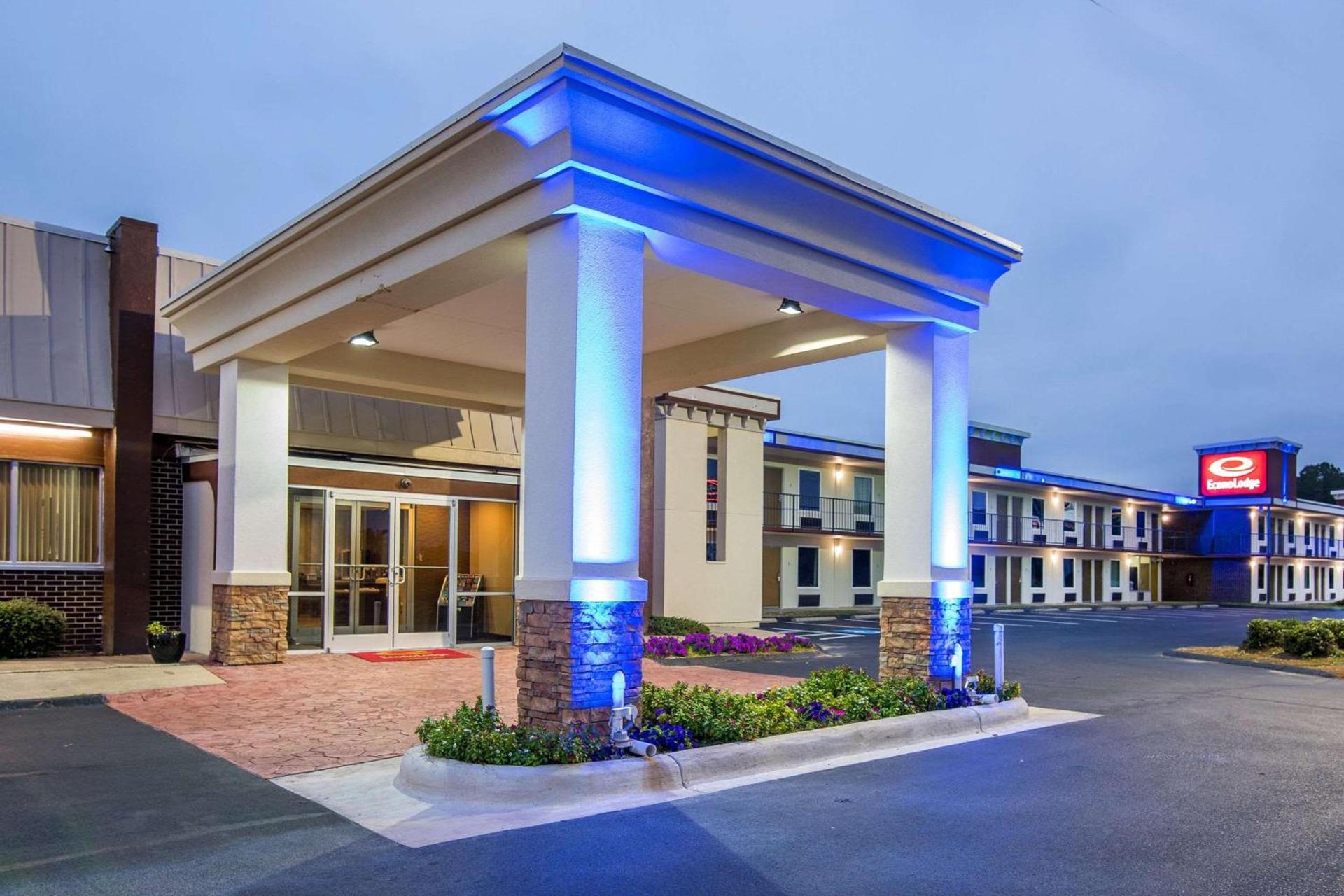 Econo Lodge Selma - Smithfield — hotel in Selma