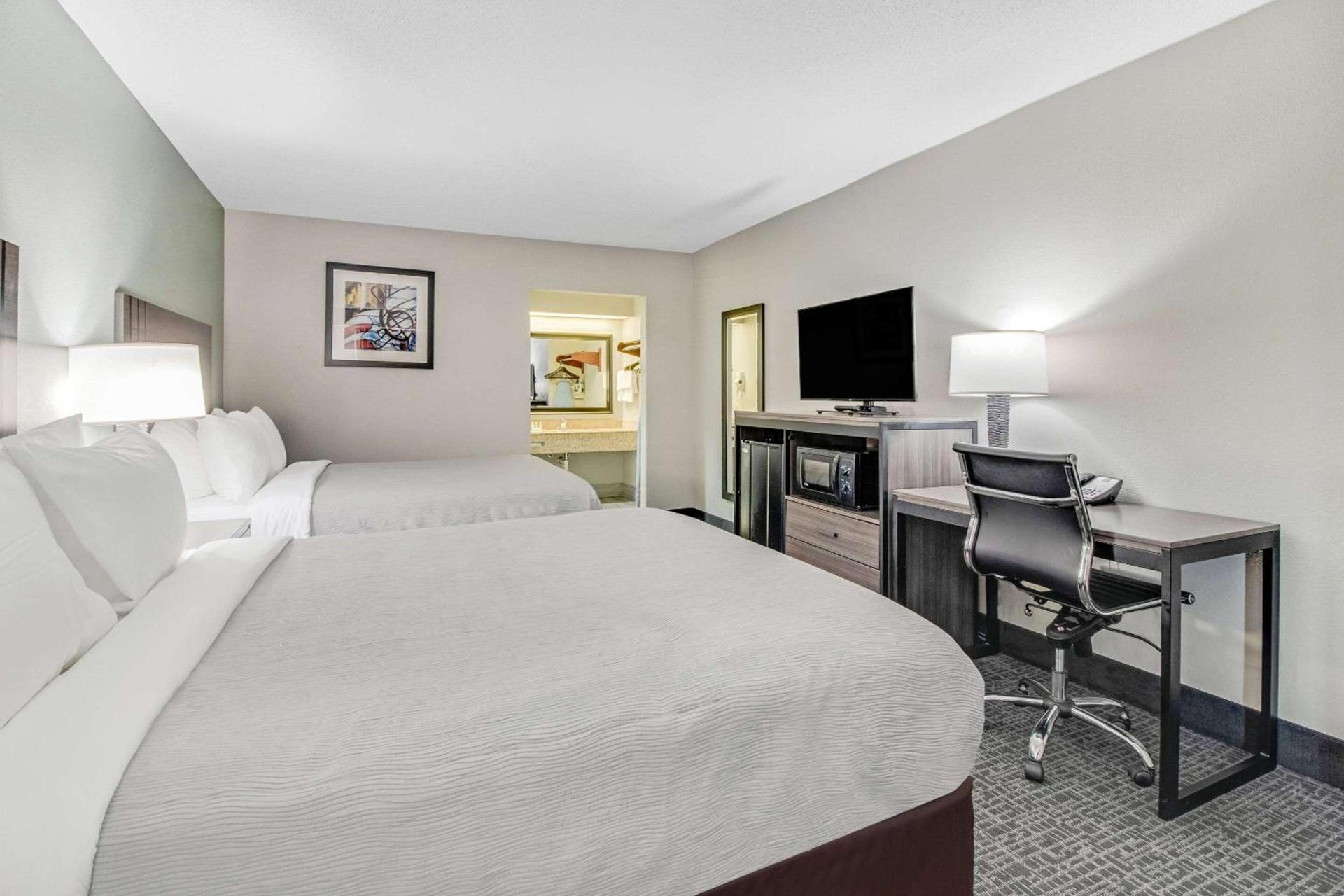 Quality Inn White House photo 6