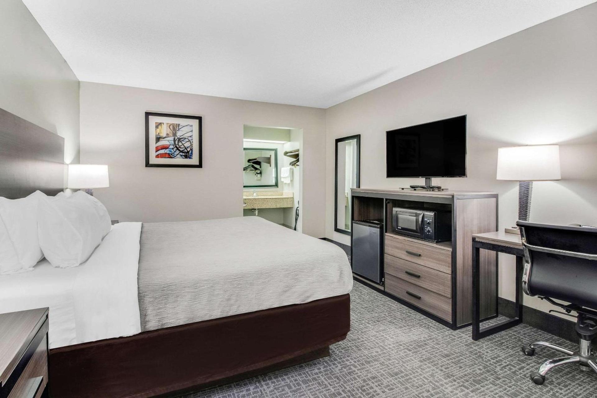 Quality Inn White House photo 9