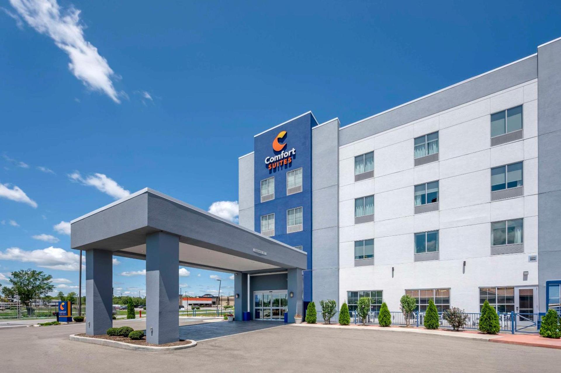 Comfort Suites Richmond East — hotel in Richmond