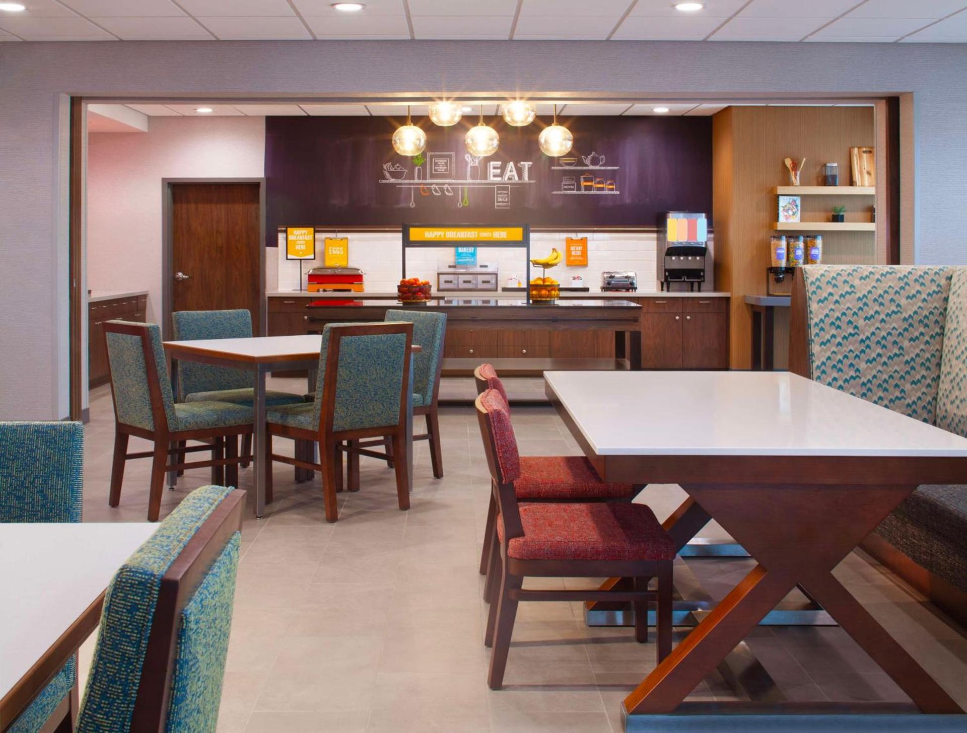 Hampton Inn Ogallala photo 11