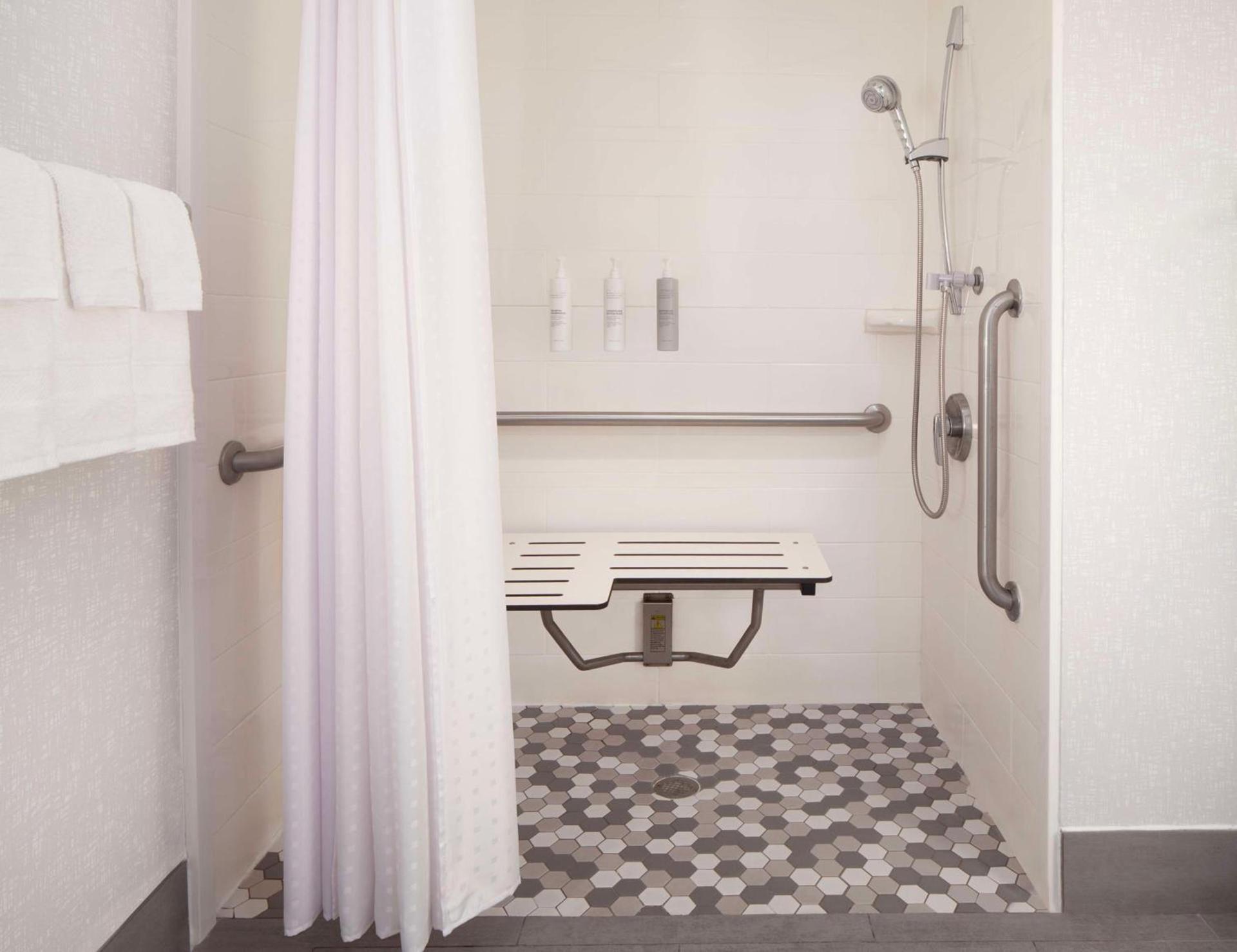 Hampton Inn Ogallala photo 22