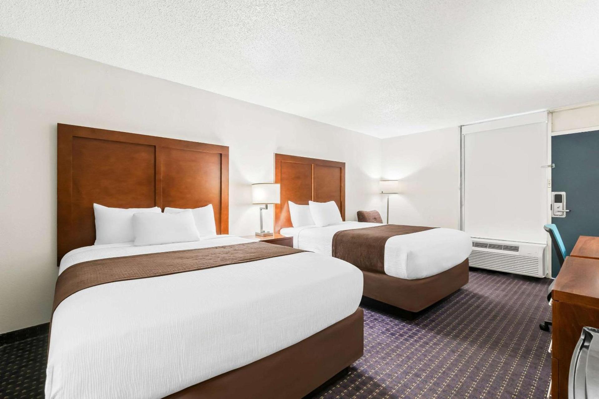 Rodeway Inn Dalton South photo 16