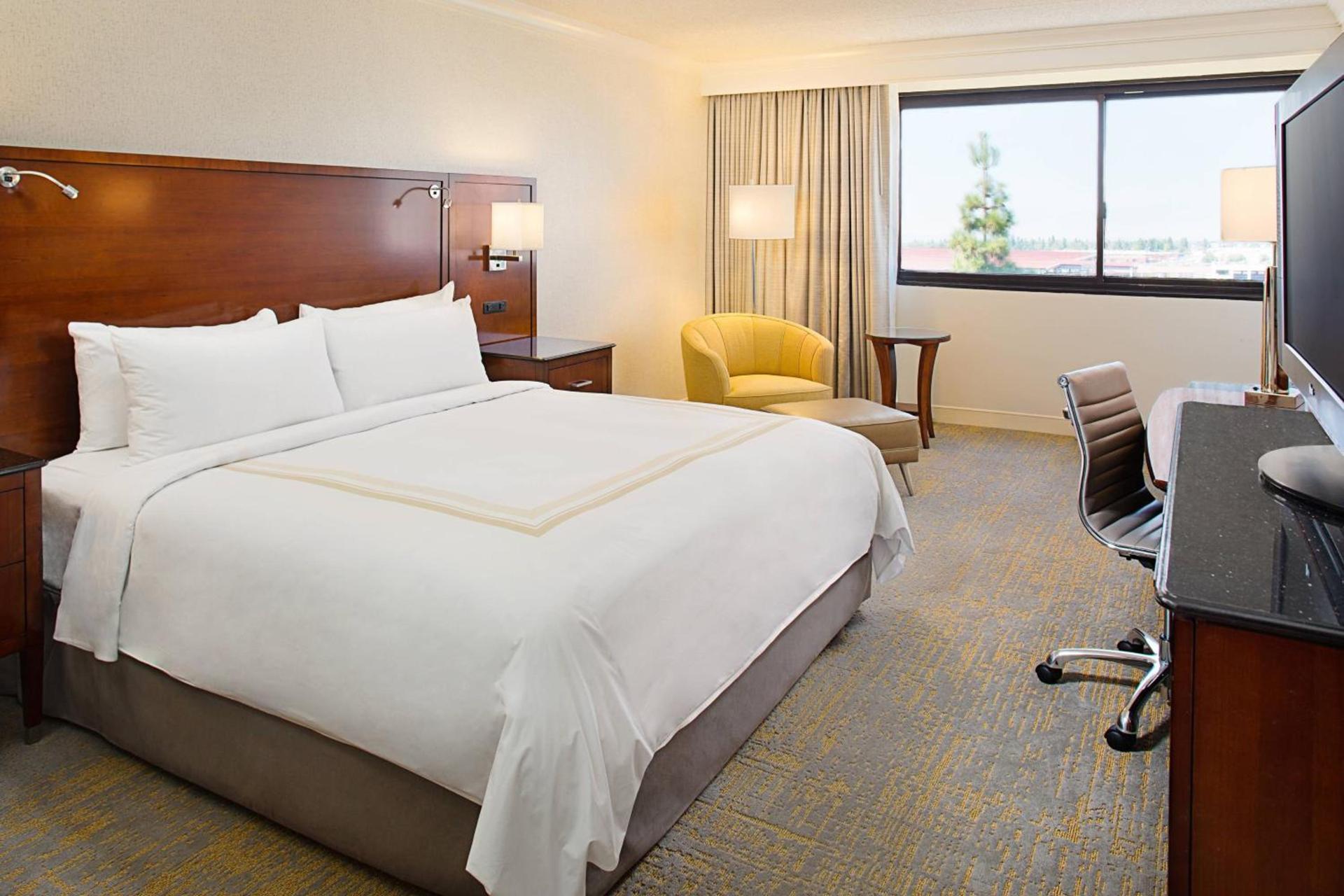 Los Angeles Marriott Burbank Airport photo 8